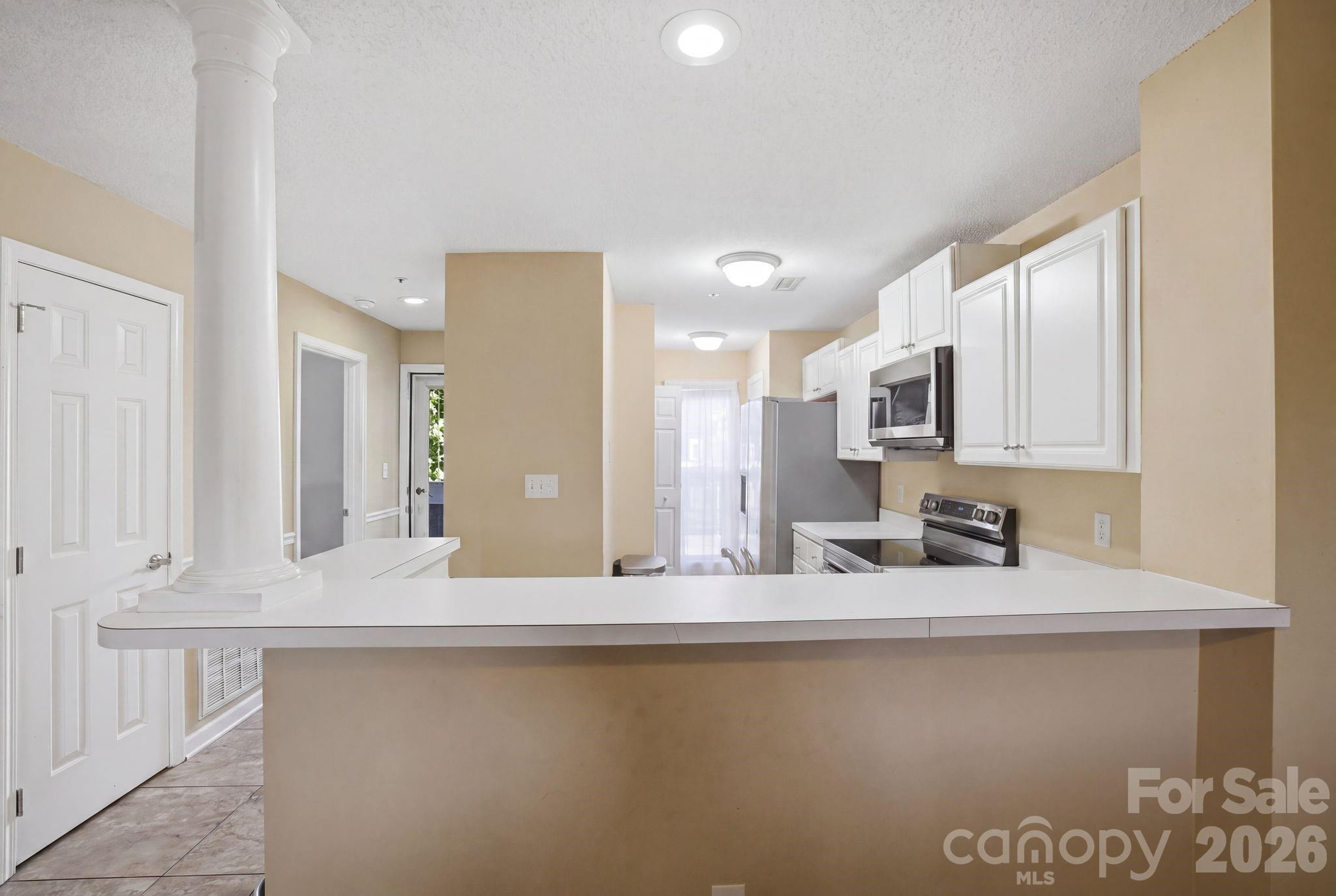 17515 Tuscany Lane Property Photo 10