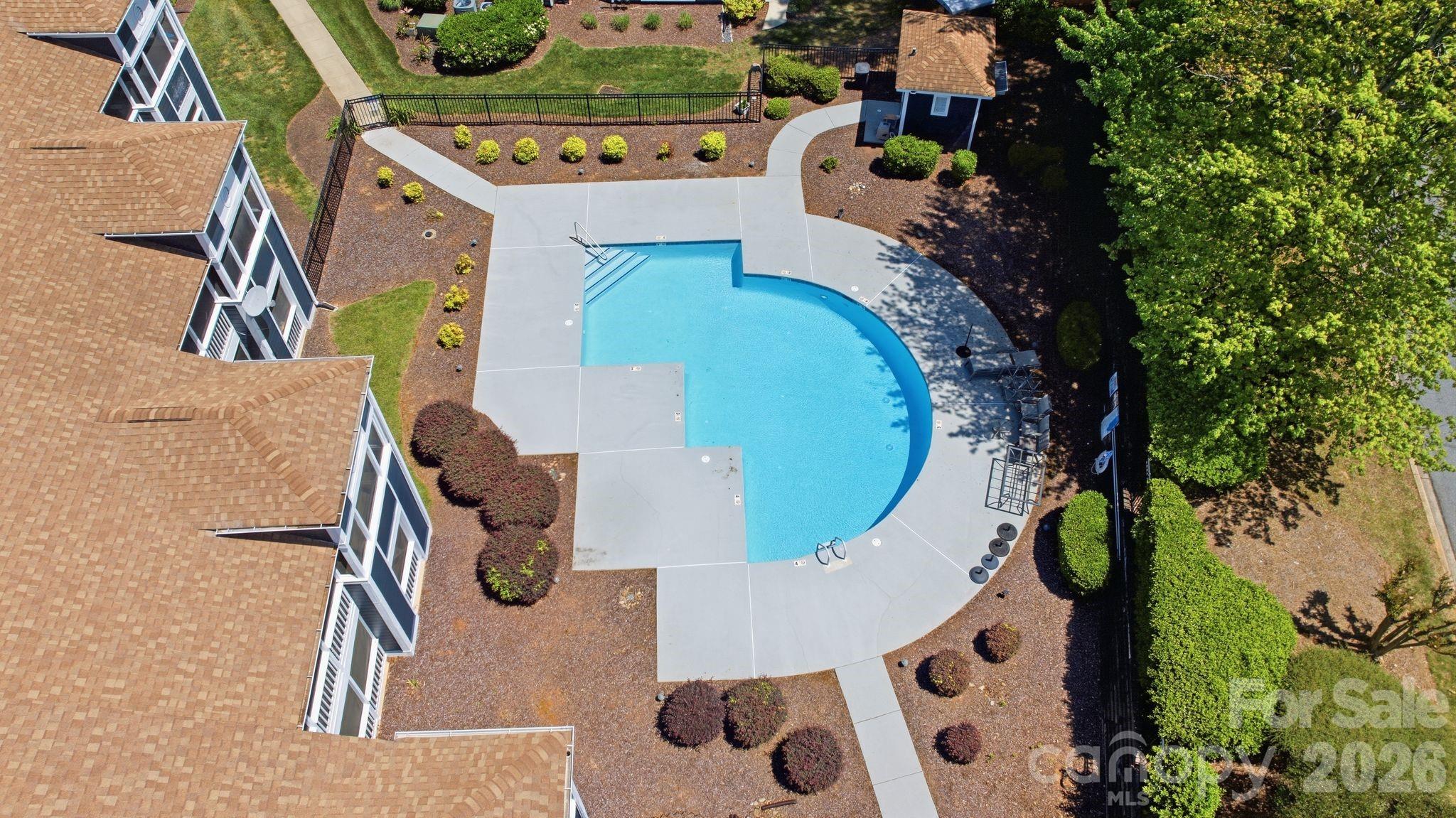 17515 Tuscany Lane Property Photo 17