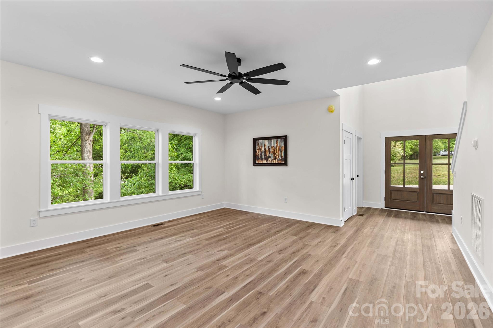 55 Elizabeth Street Property Photo 6
