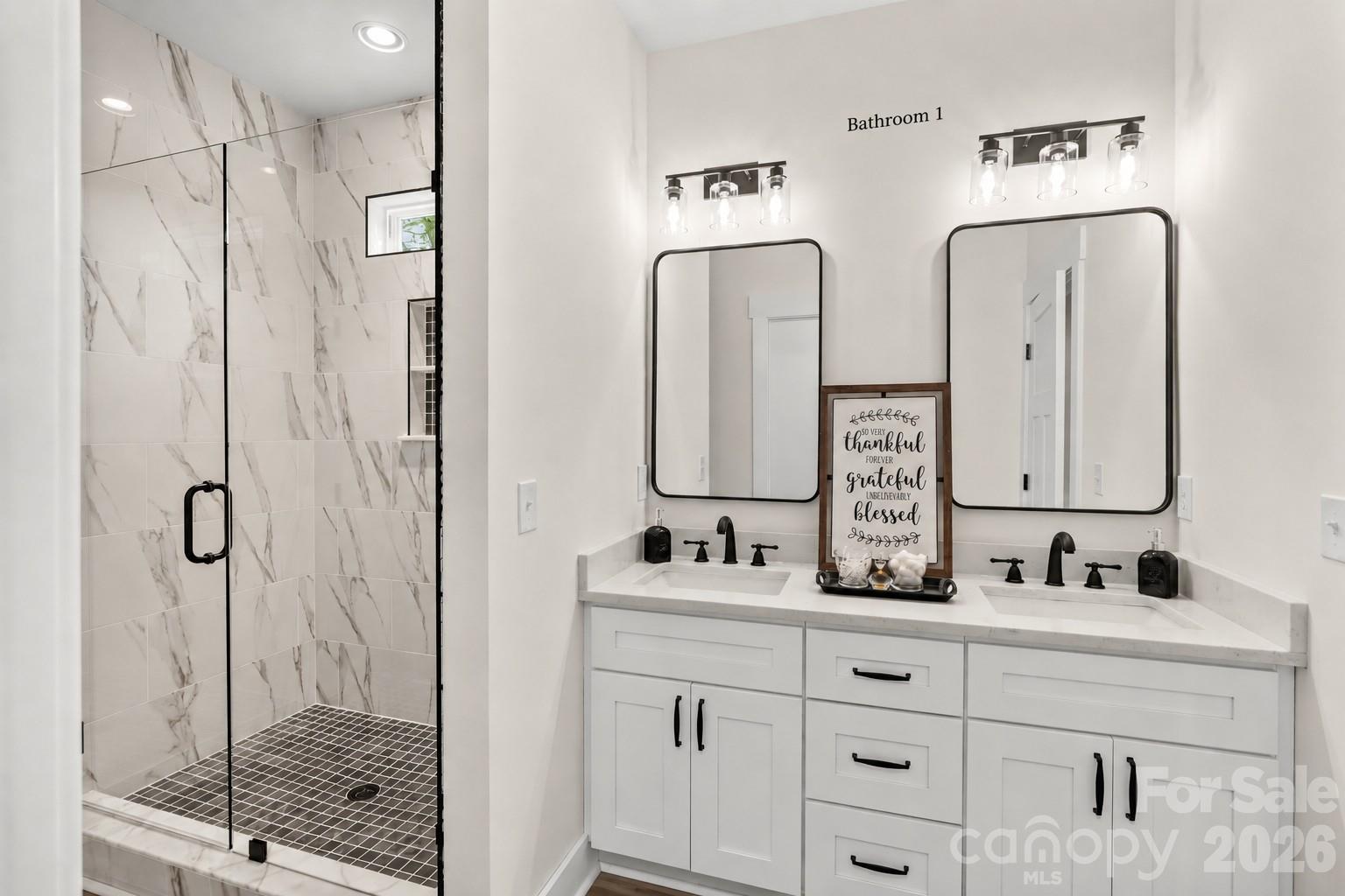 55 Elizabeth Street Property Photo 26