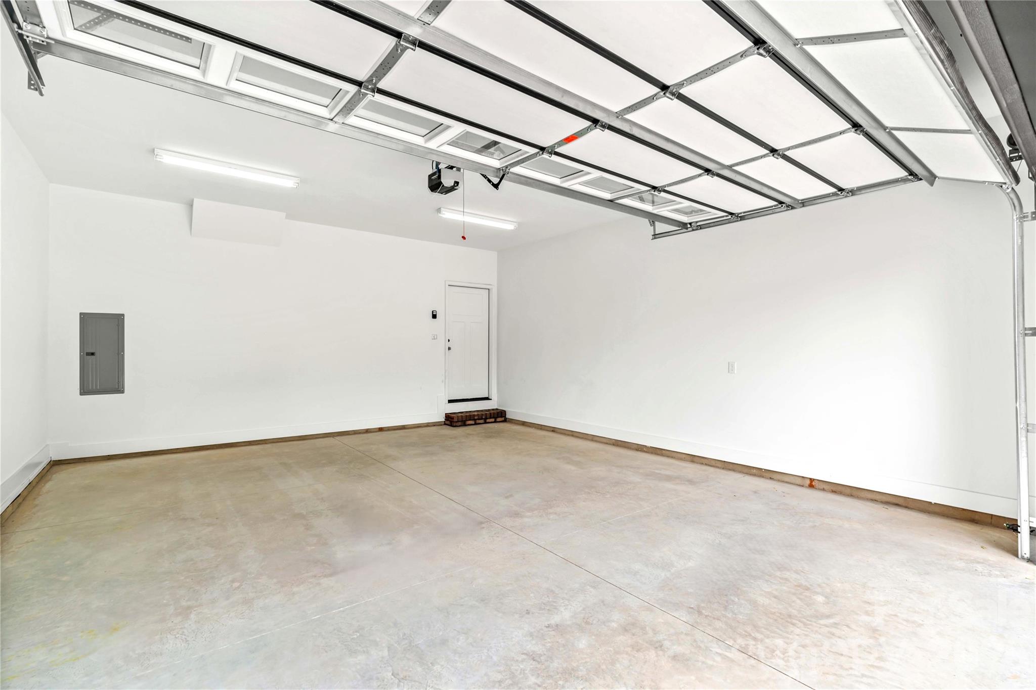 55 Elizabeth Street Property Photo 38