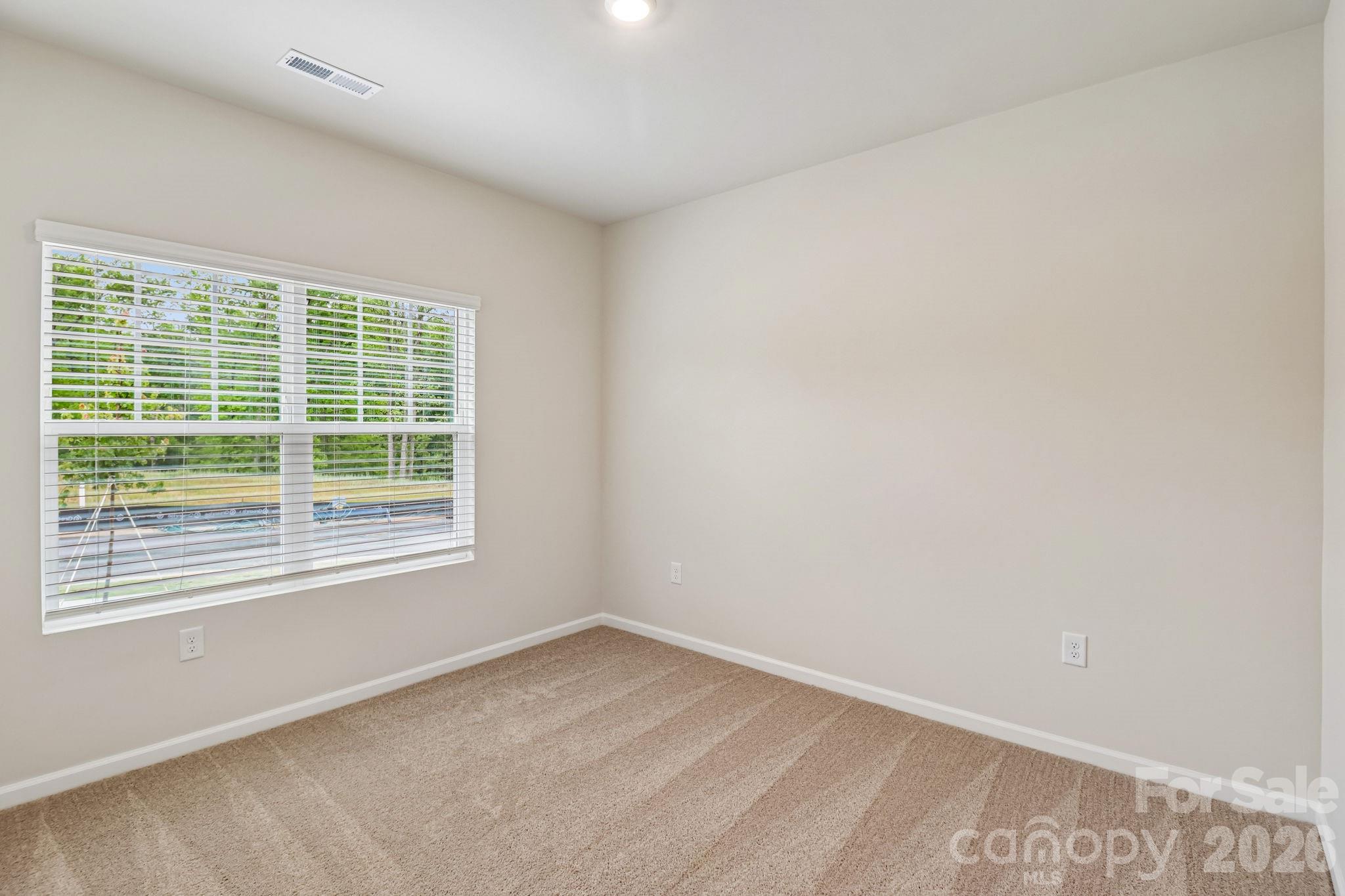 708 Willow Estates Drive Property Photo 13