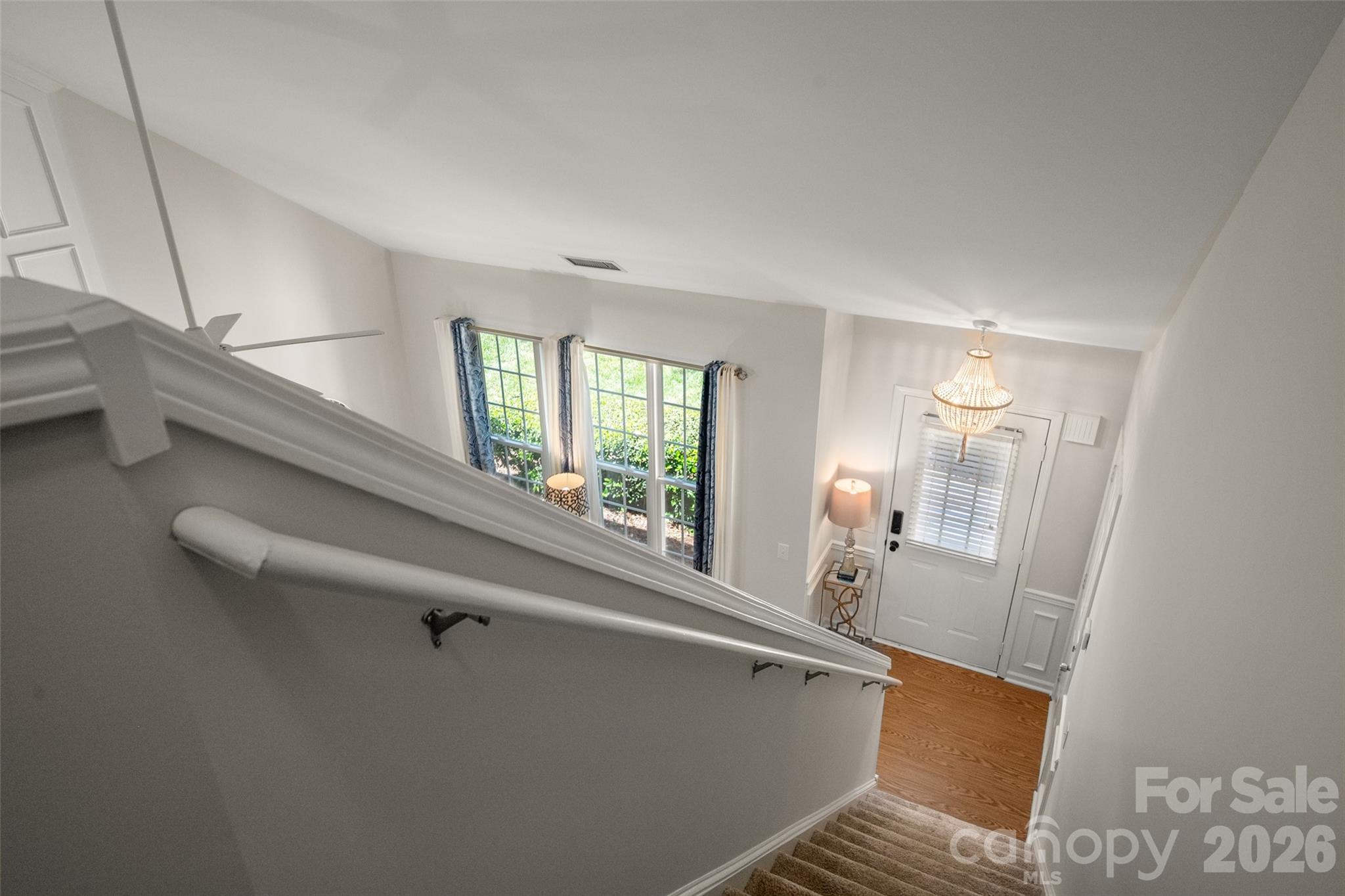 820 Autumn Rain Lane Property Photo 15