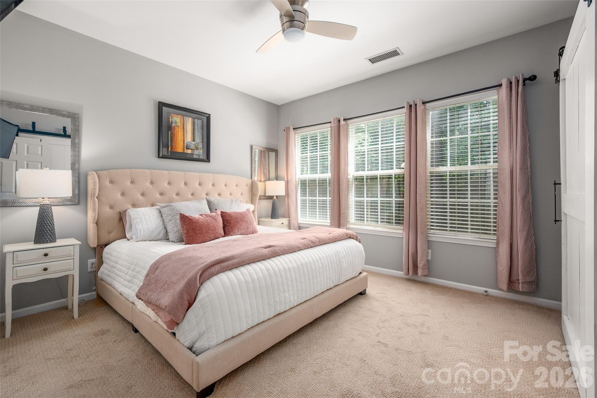 820 Autumn Rain Lane Property Photo 17