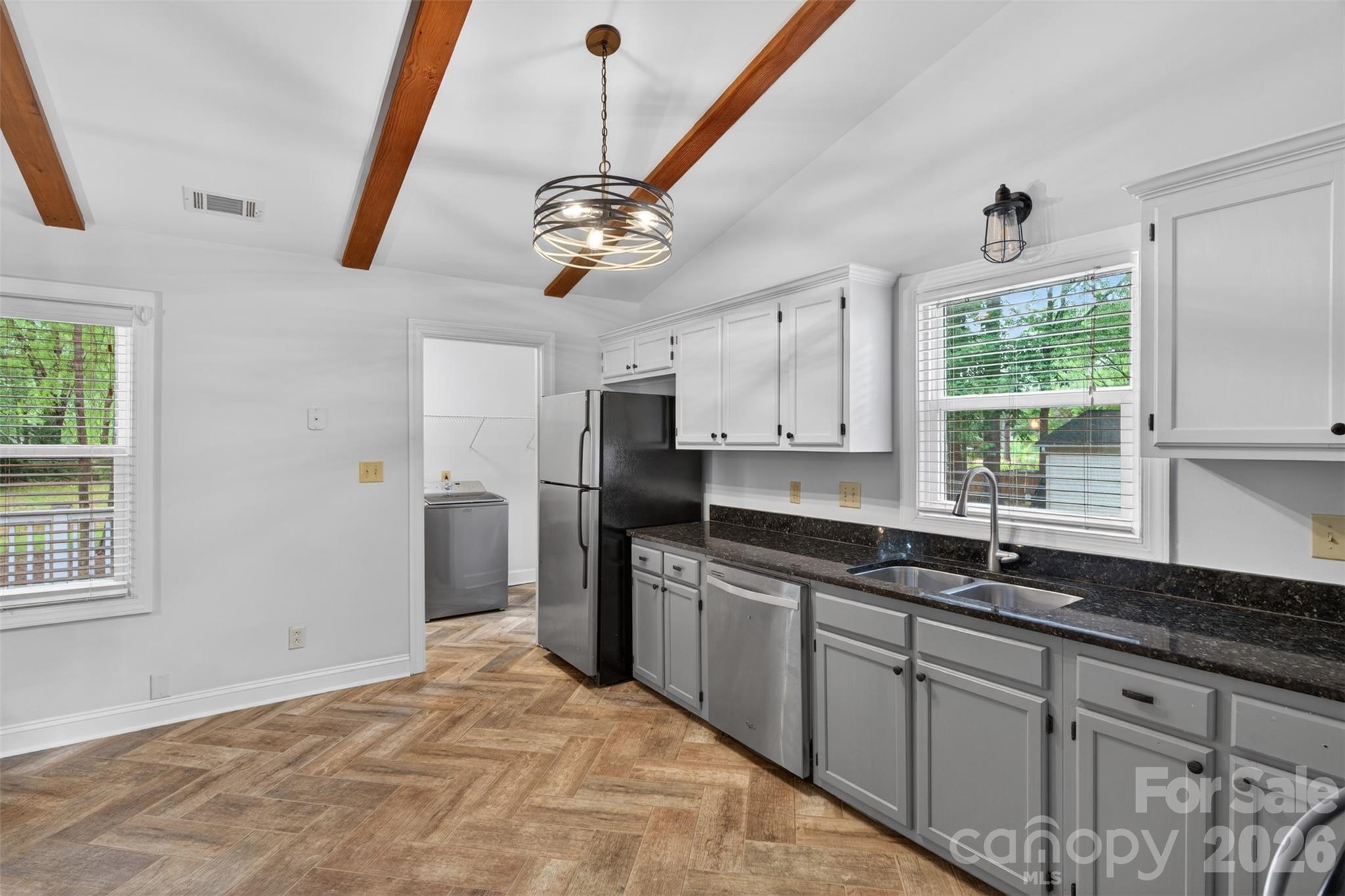7148 Powder Mill Place Property Photo 10