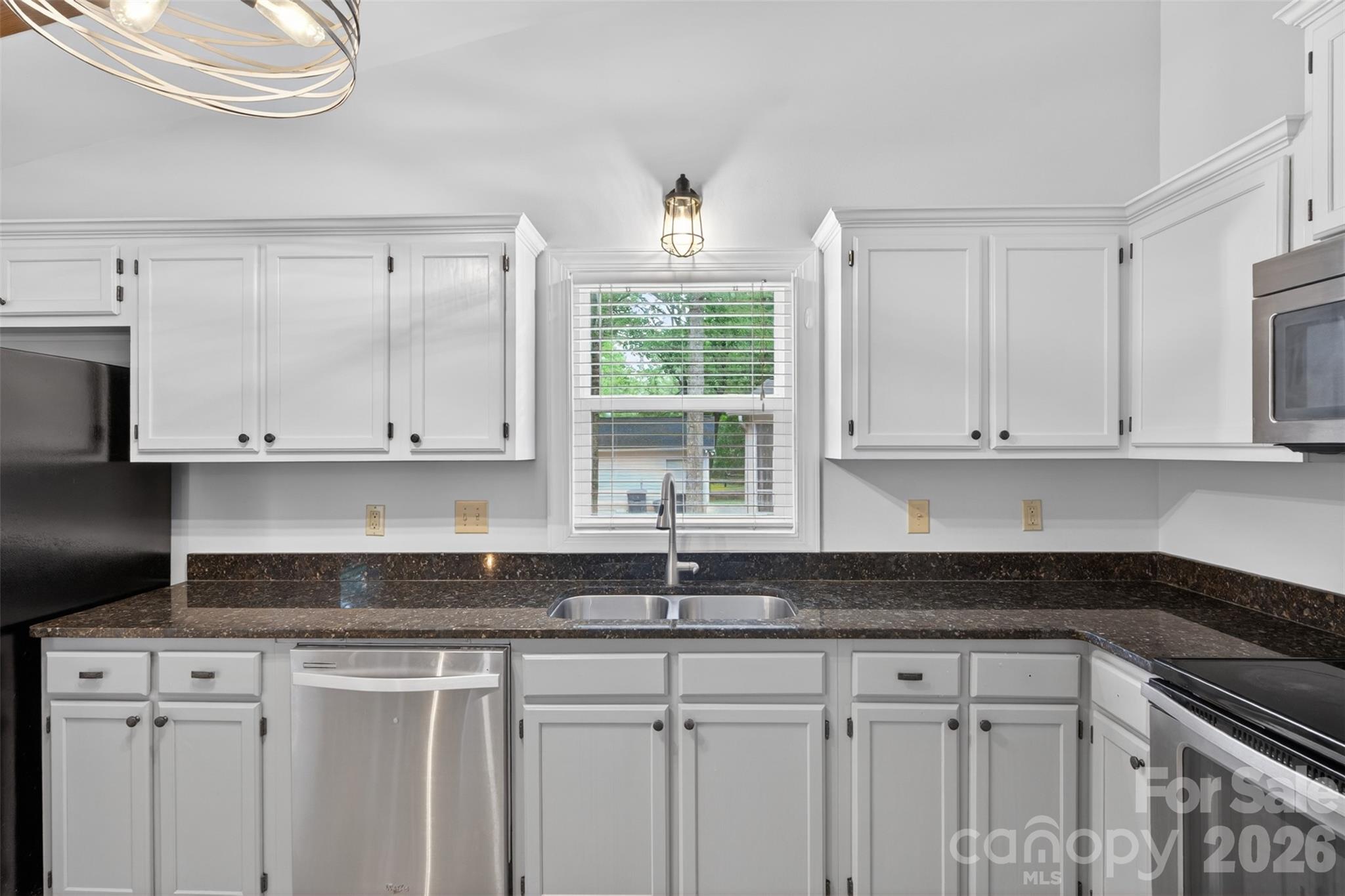 7148 Powder Mill Place Property Photo 12