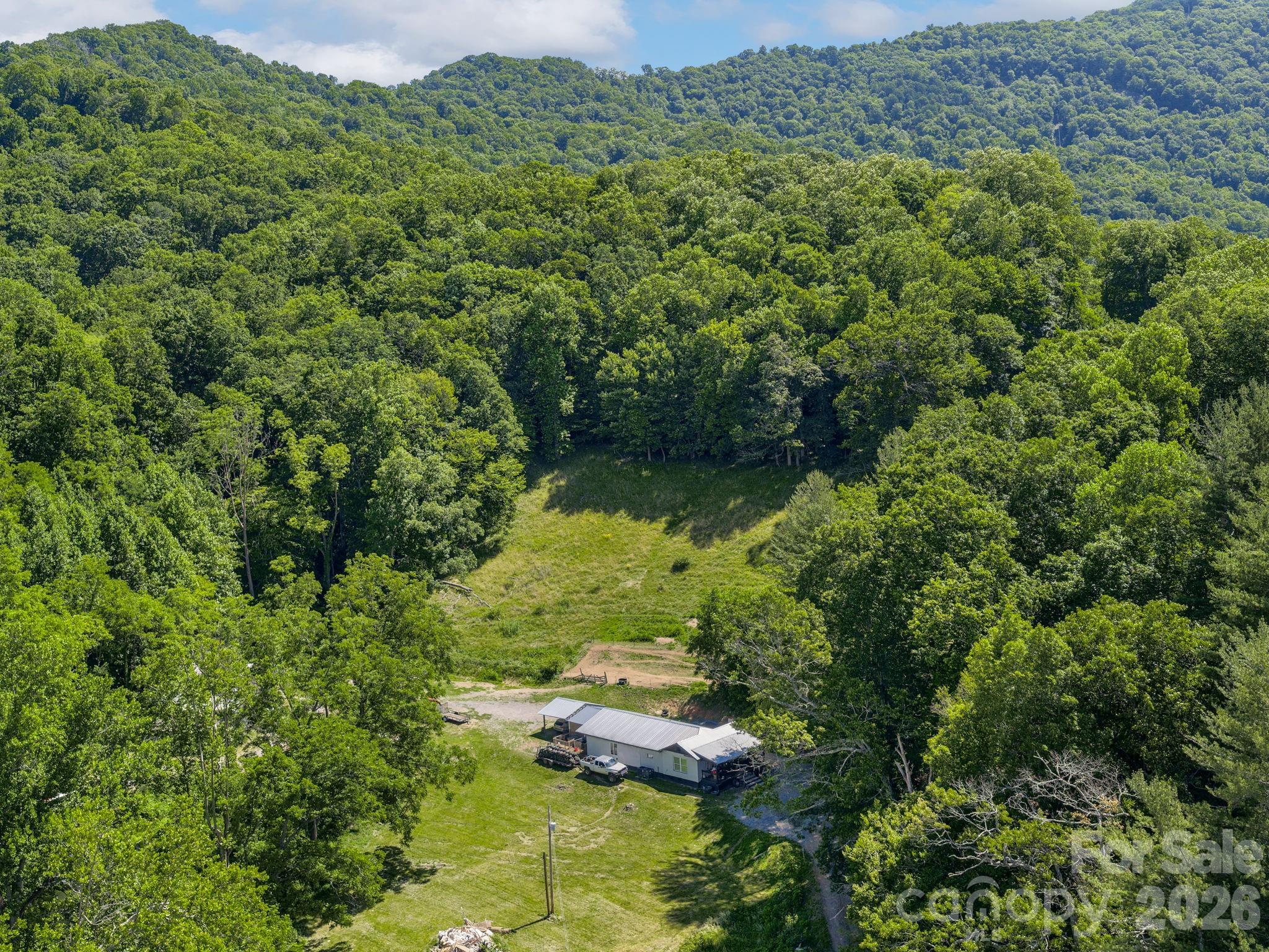 181 Harley Davidson Drive Property Photo 12