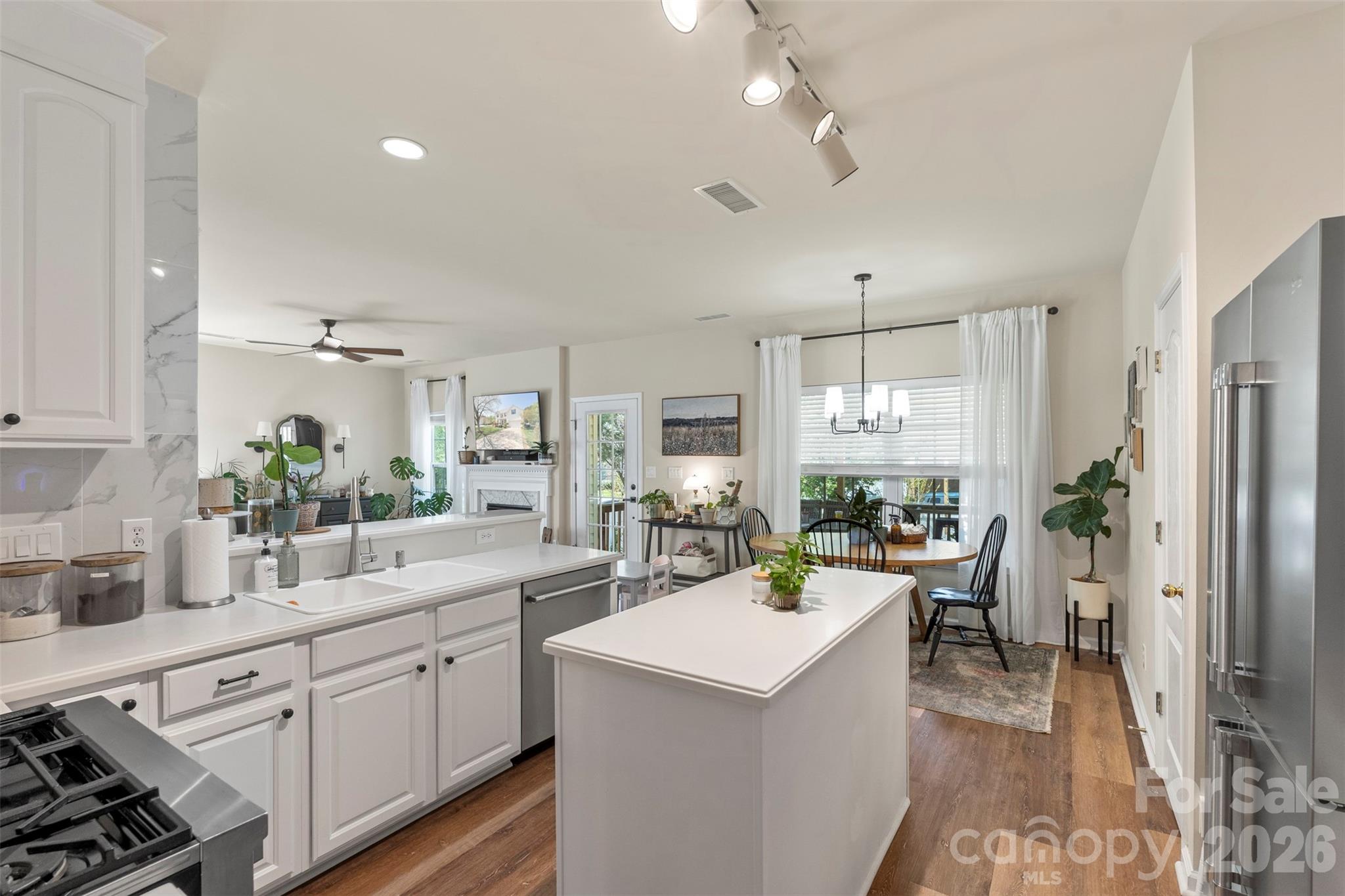 14926 Bridle Trace Lane Property Photo 8