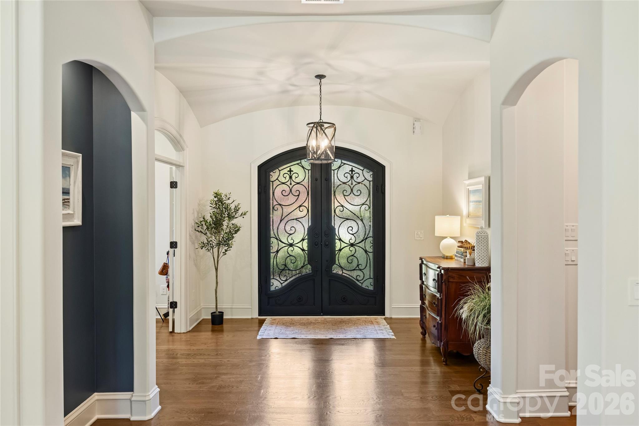18300 Scotscraig Lane Property Photo 6