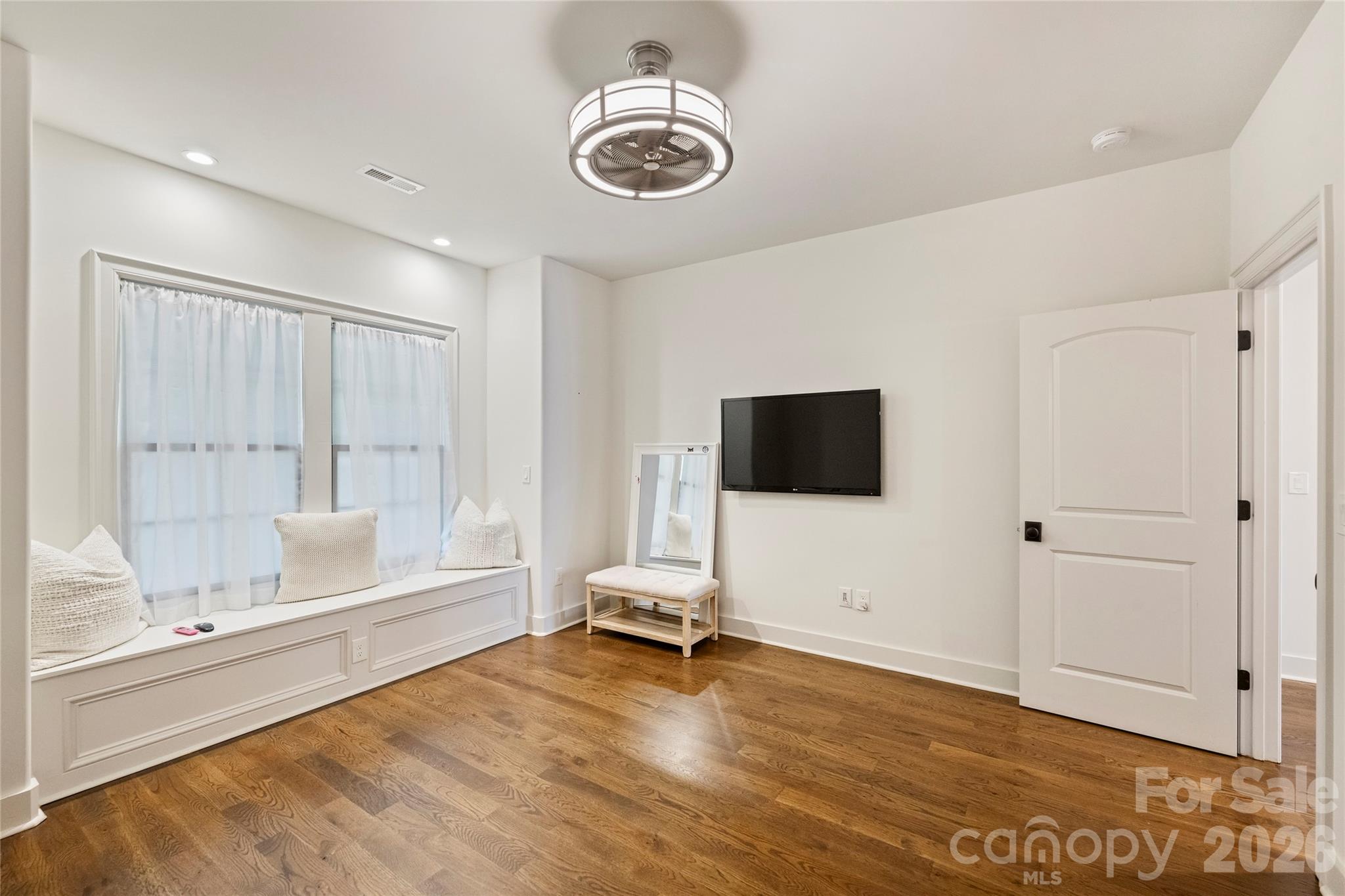 18300 Scotscraig Lane Property Photo 27
