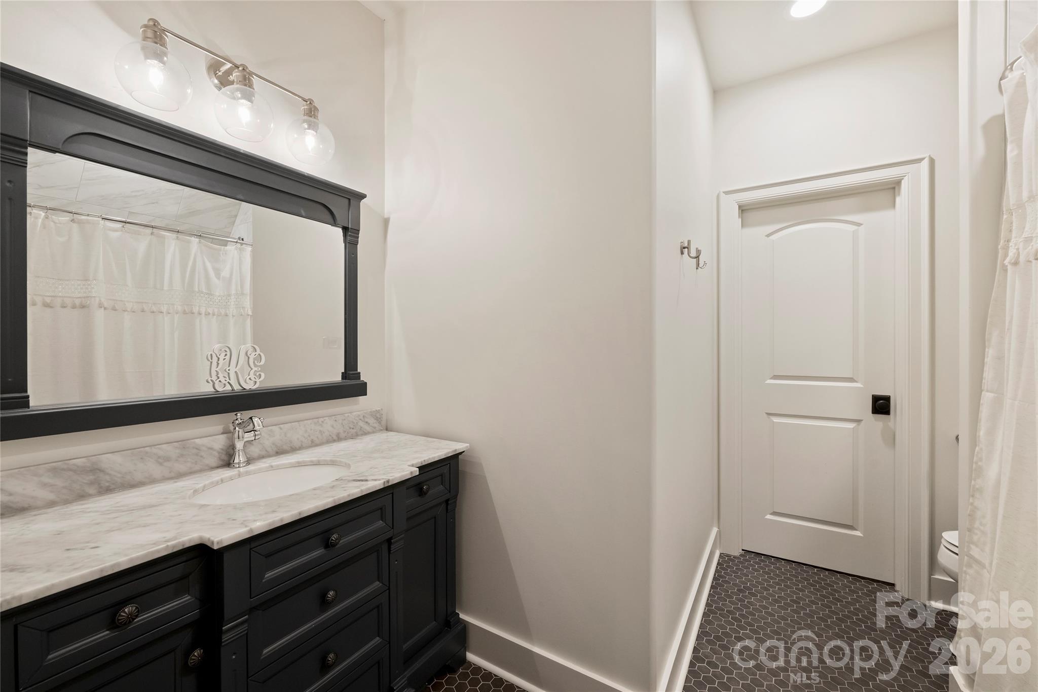 18300 Scotscraig Lane Property Photo 28
