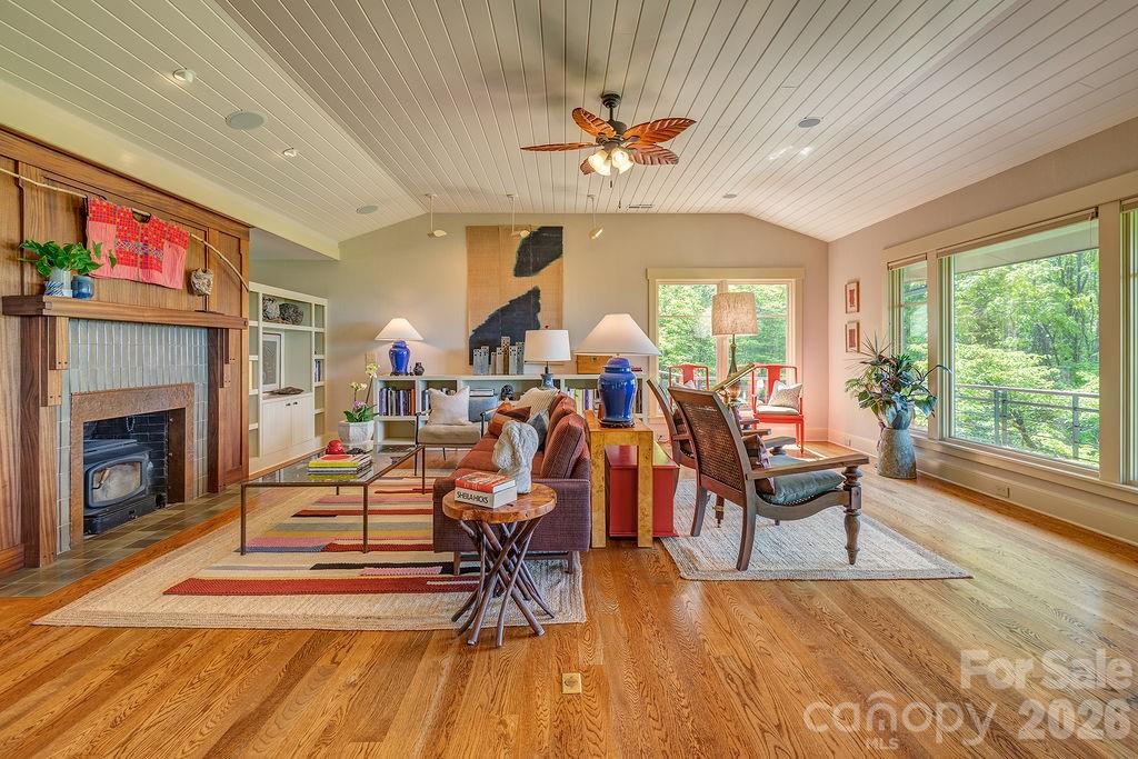 24 Westhaven Drive Property Photo 7