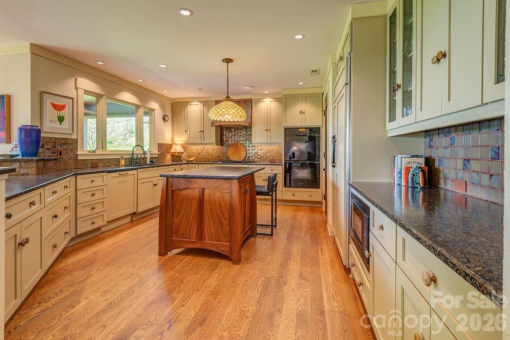 24 Westhaven Drive Property Photo 15