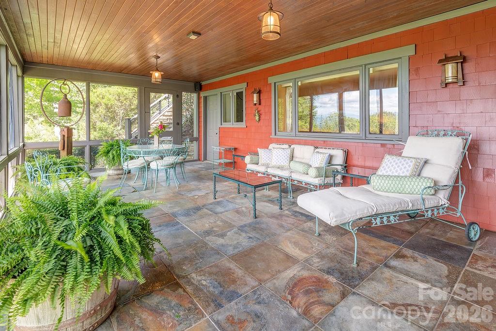 24 Westhaven Drive Property Photo 37