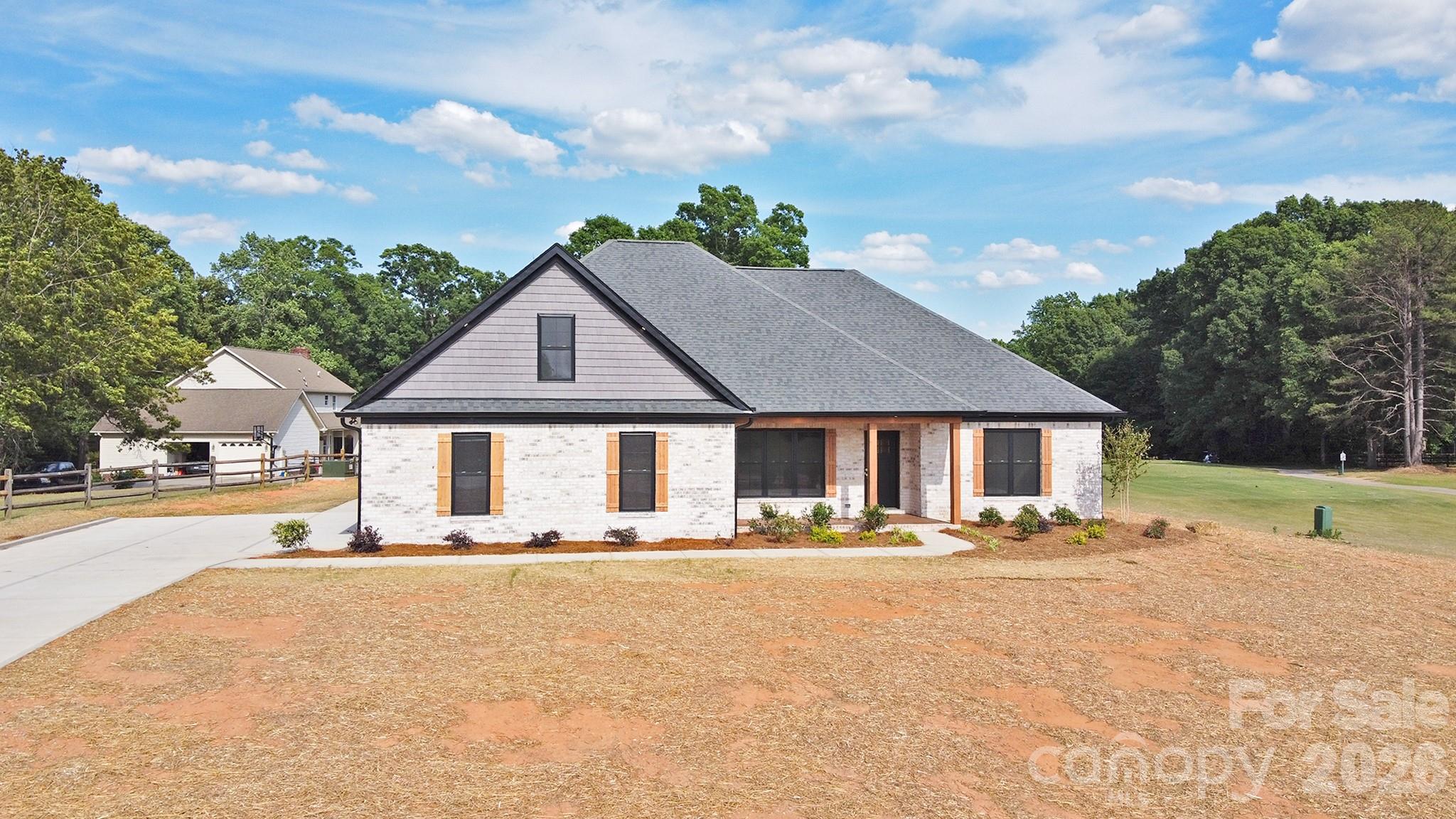 935 Lake Wright Road Property Photo 1