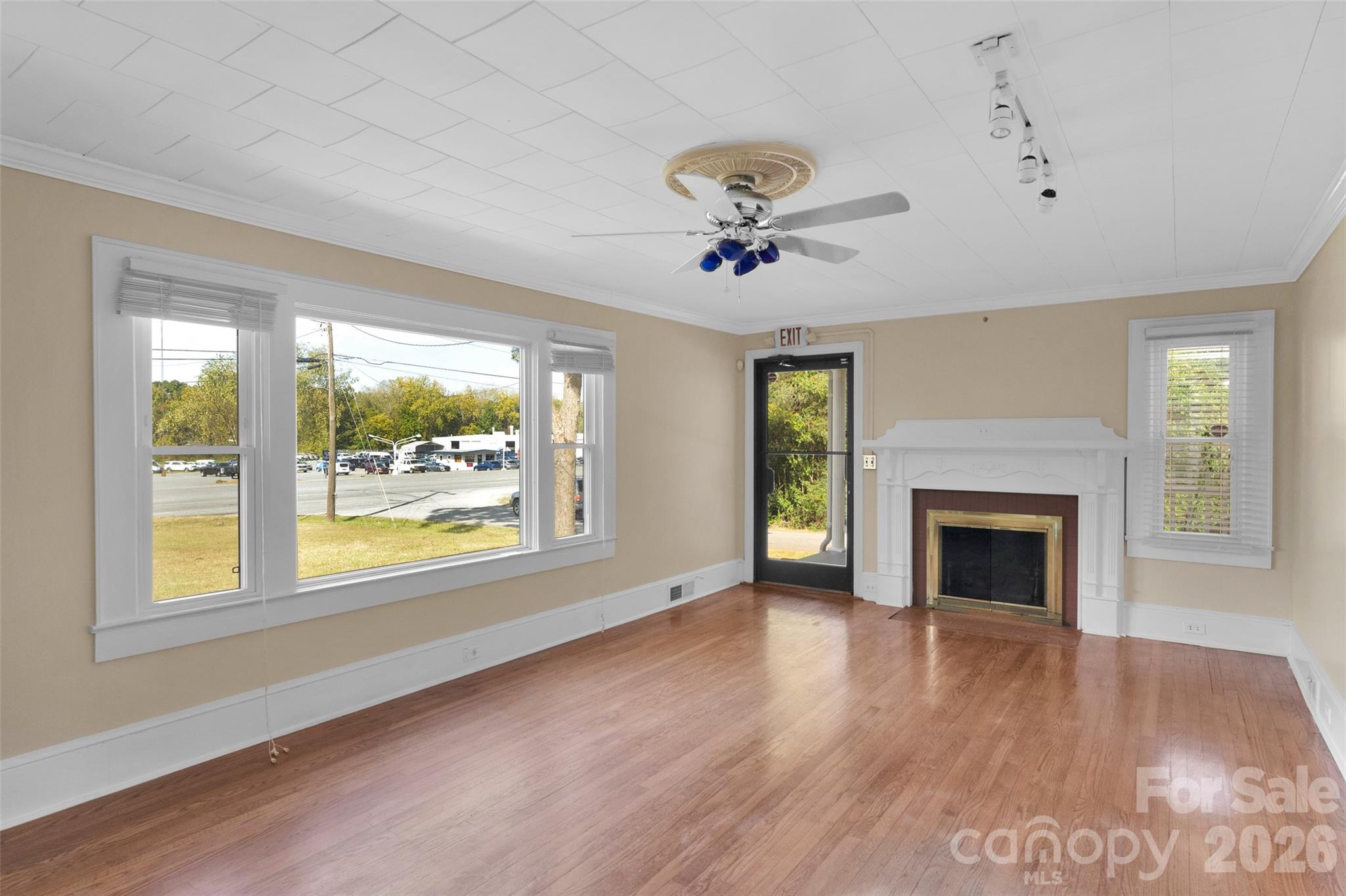 2801 S Cannon Boulevard Property Photo 10