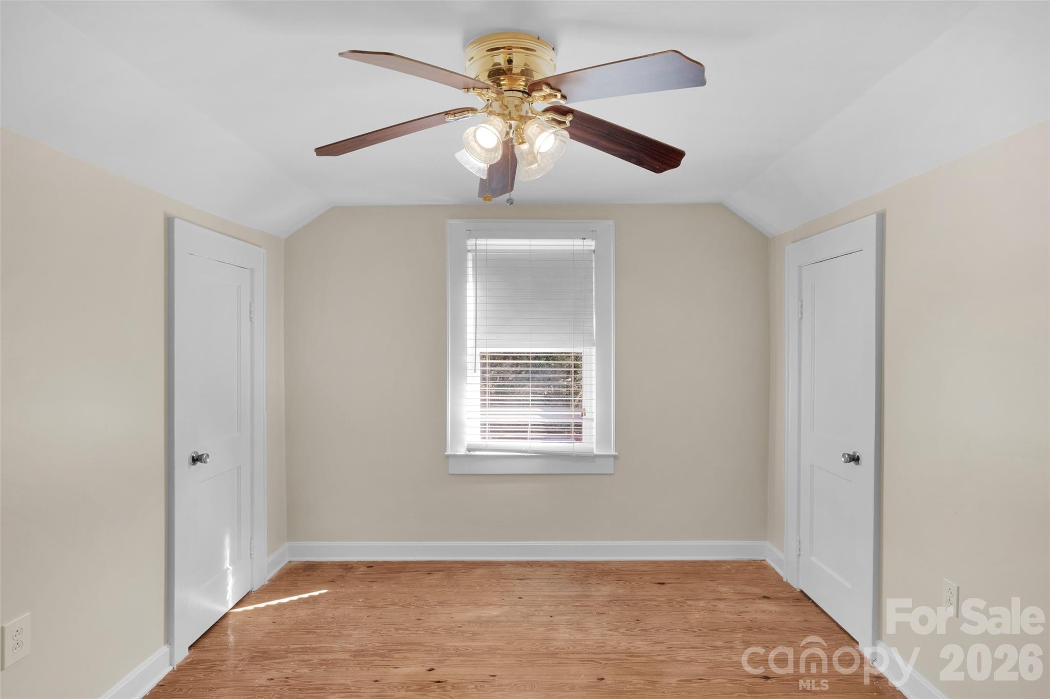 2801 S Cannon Boulevard Property Photo 29