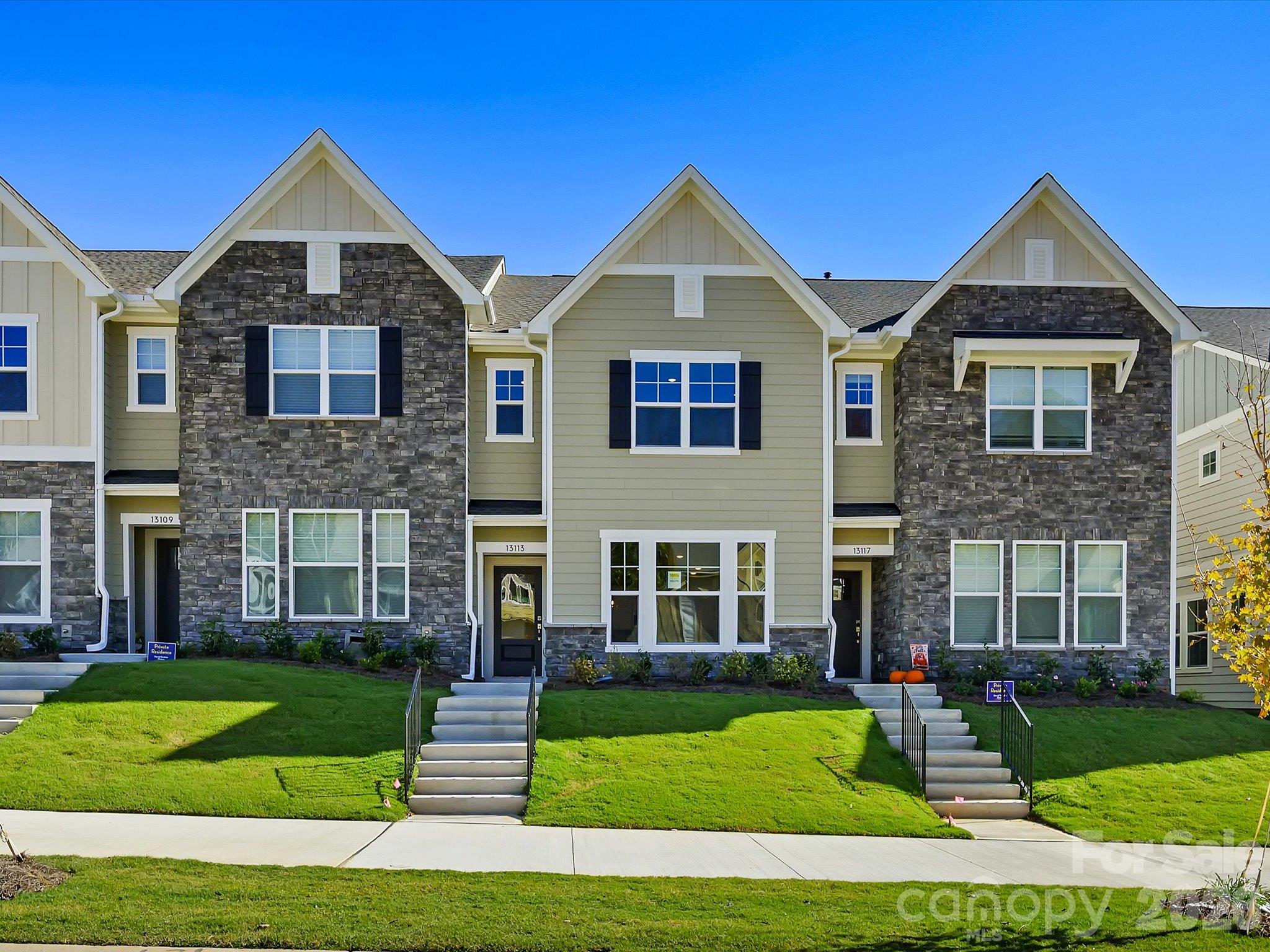 13113 Benessare Lane Property Photo 1