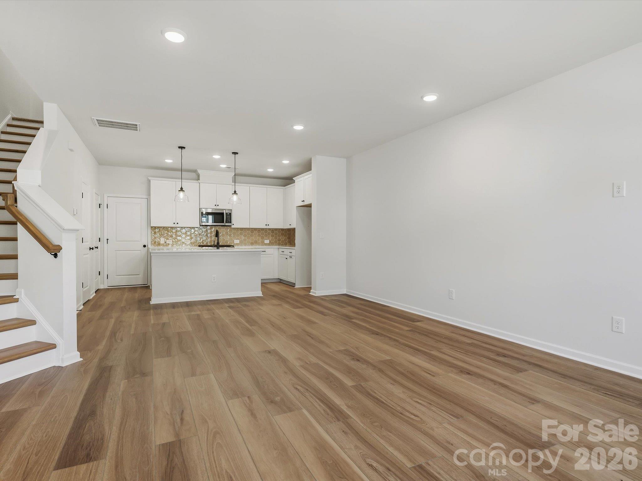 13113 Benessare Lane Property Photo 5