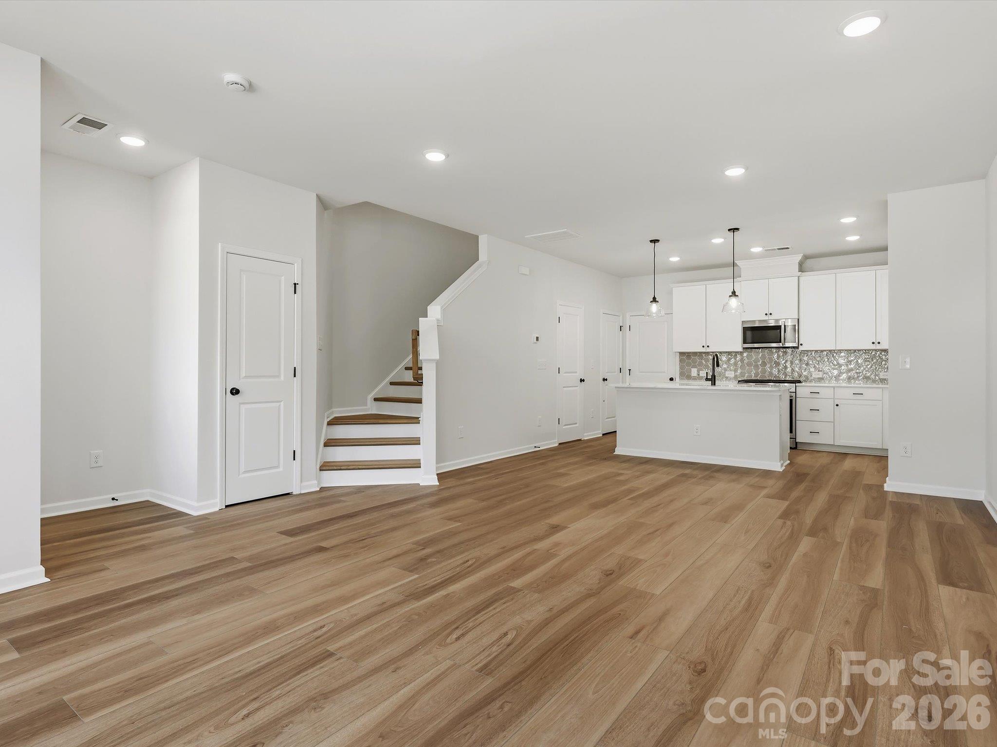 13113 Benessare Lane Property Photo 6