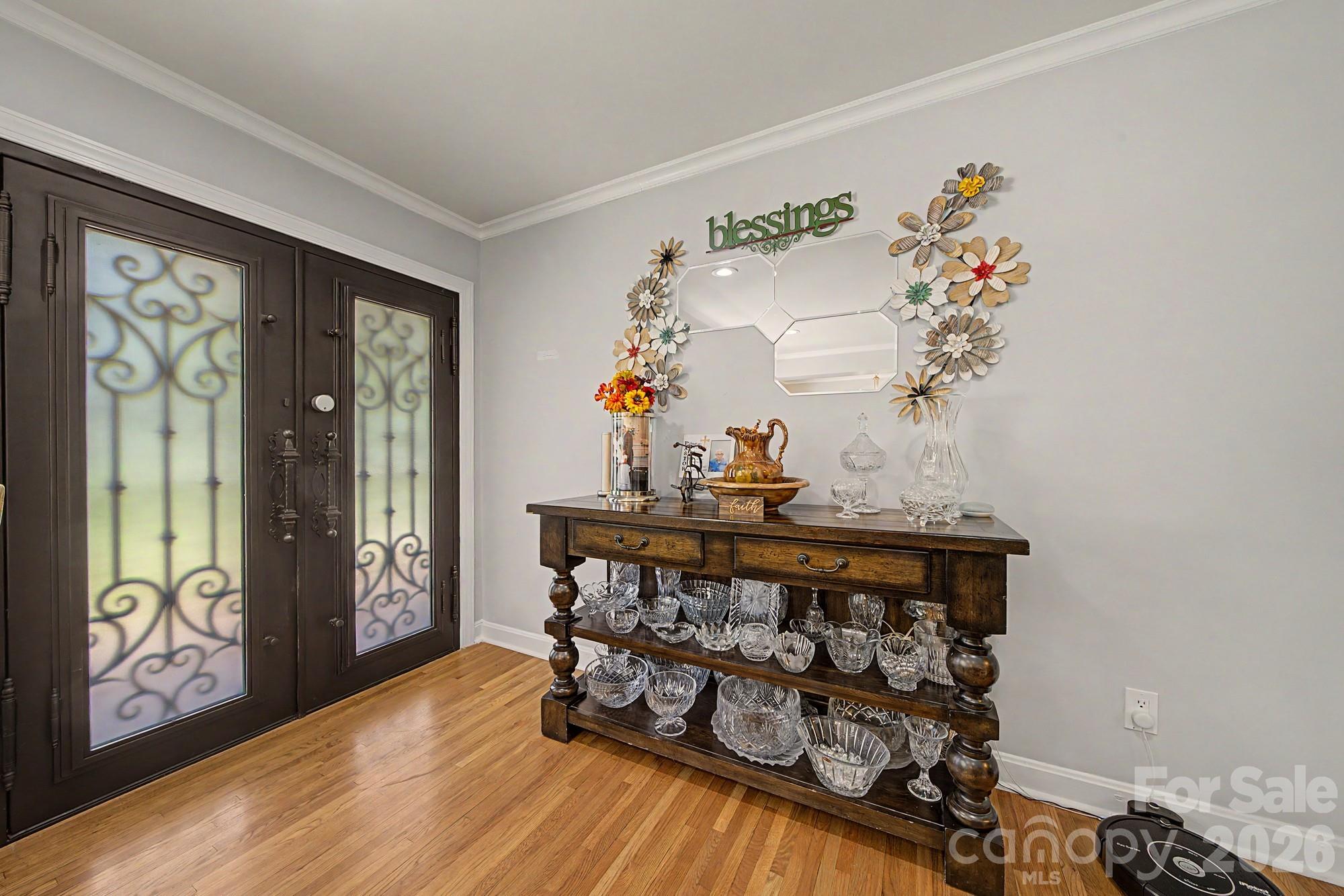 5127 Hoover Drive Property Photo 13