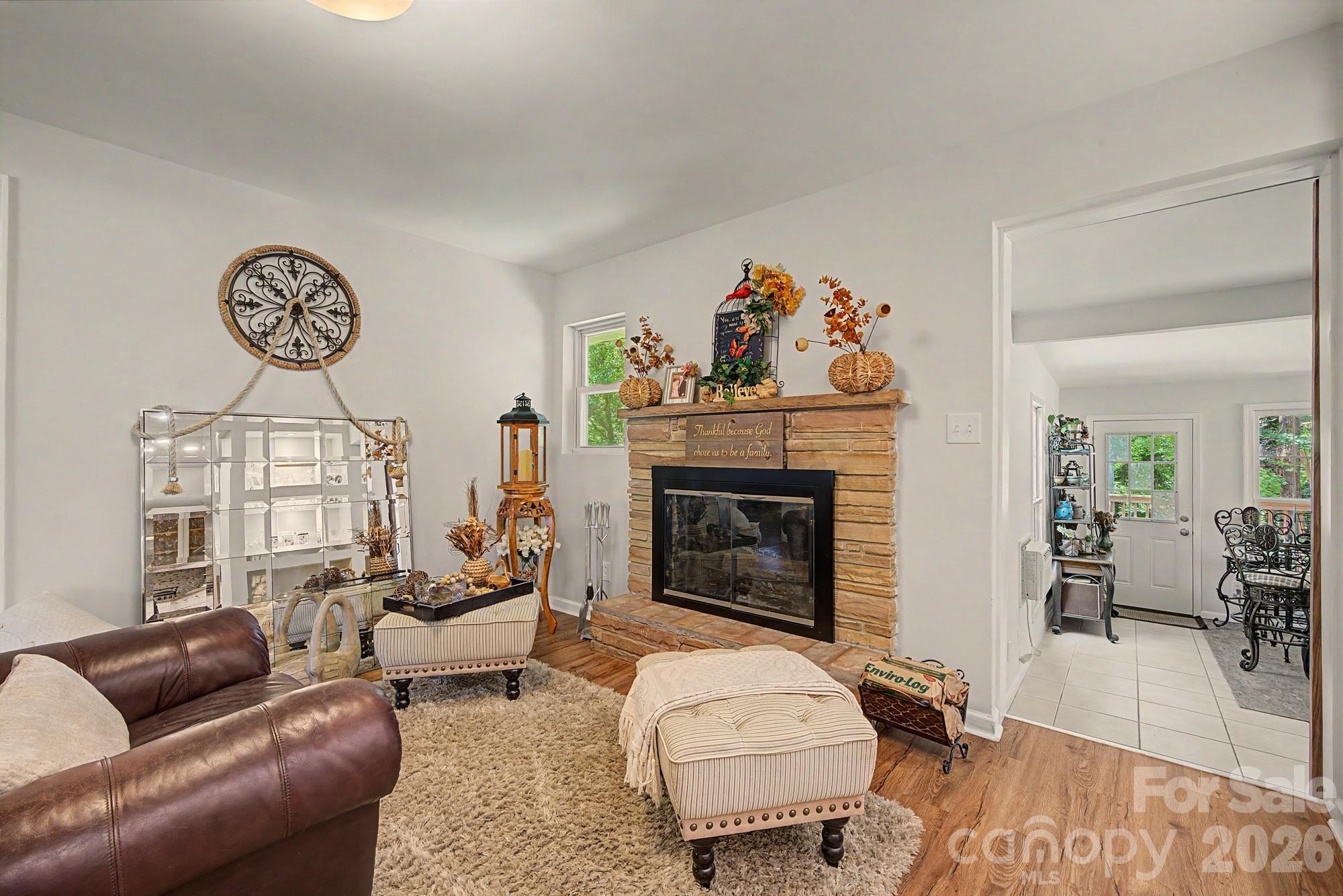 5127 Hoover Drive Property Photo 16
