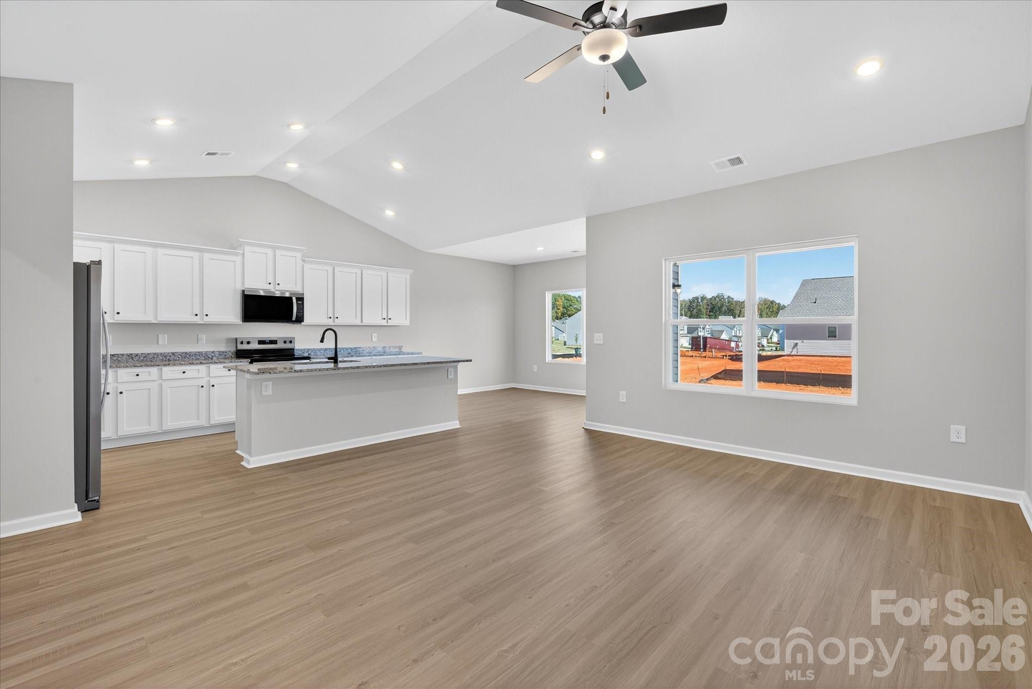 3631 Clover Valley Drive Property Photo 8
