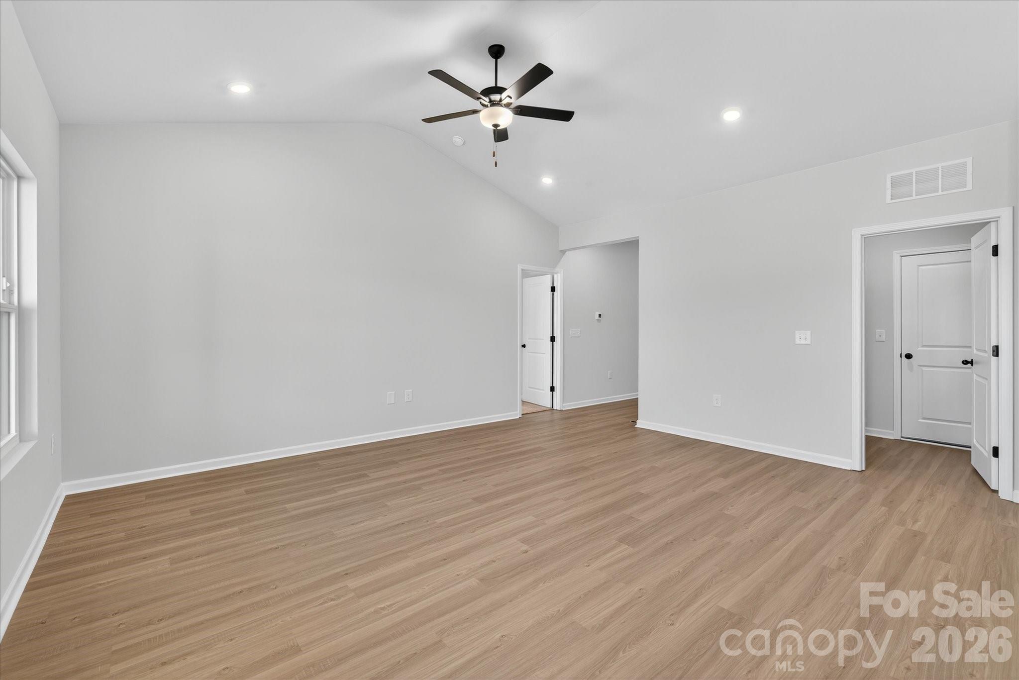 3631 Clover Valley Drive Property Photo 9