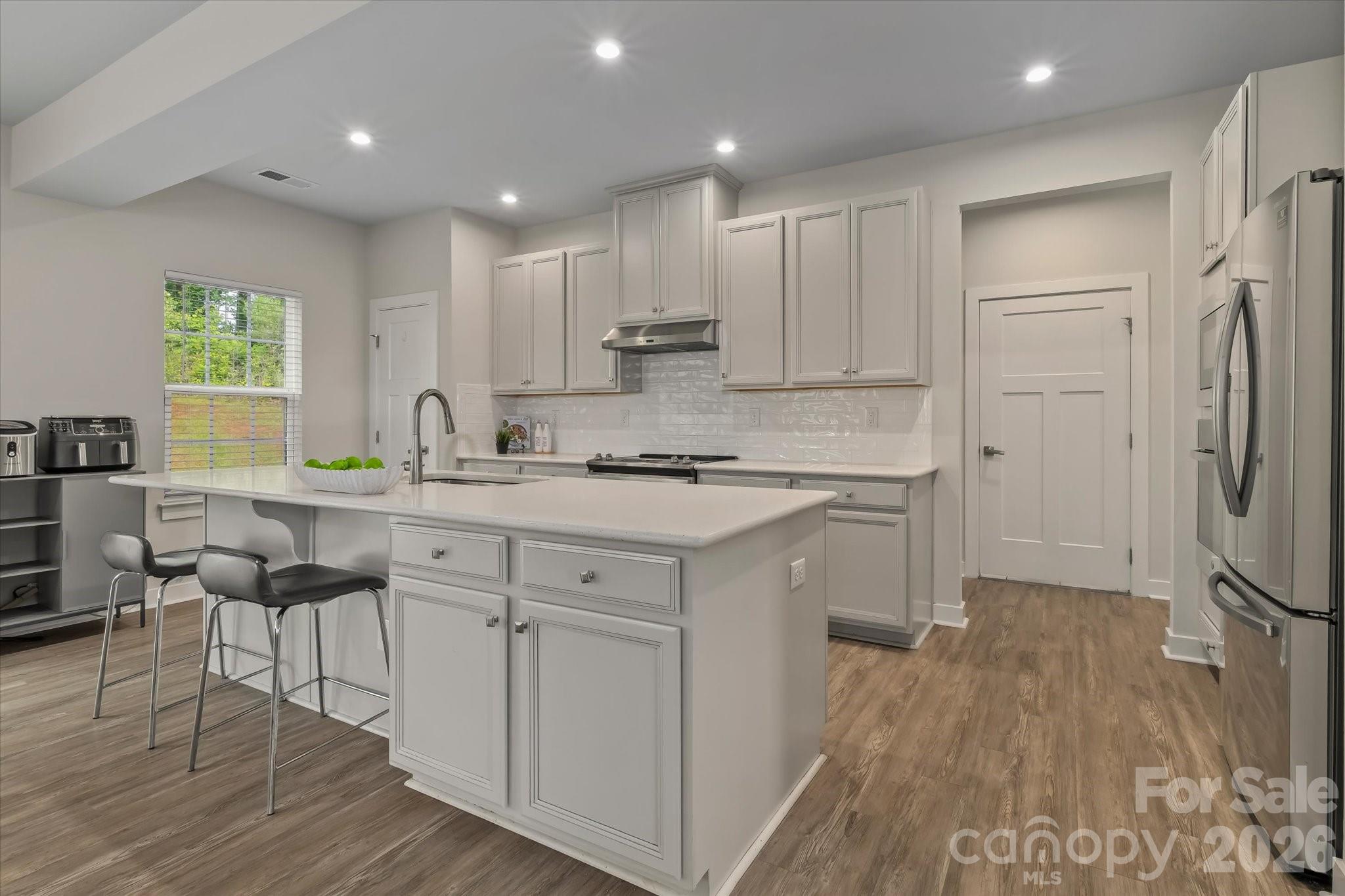 10250 Paper Birch Drive Property Photo 2