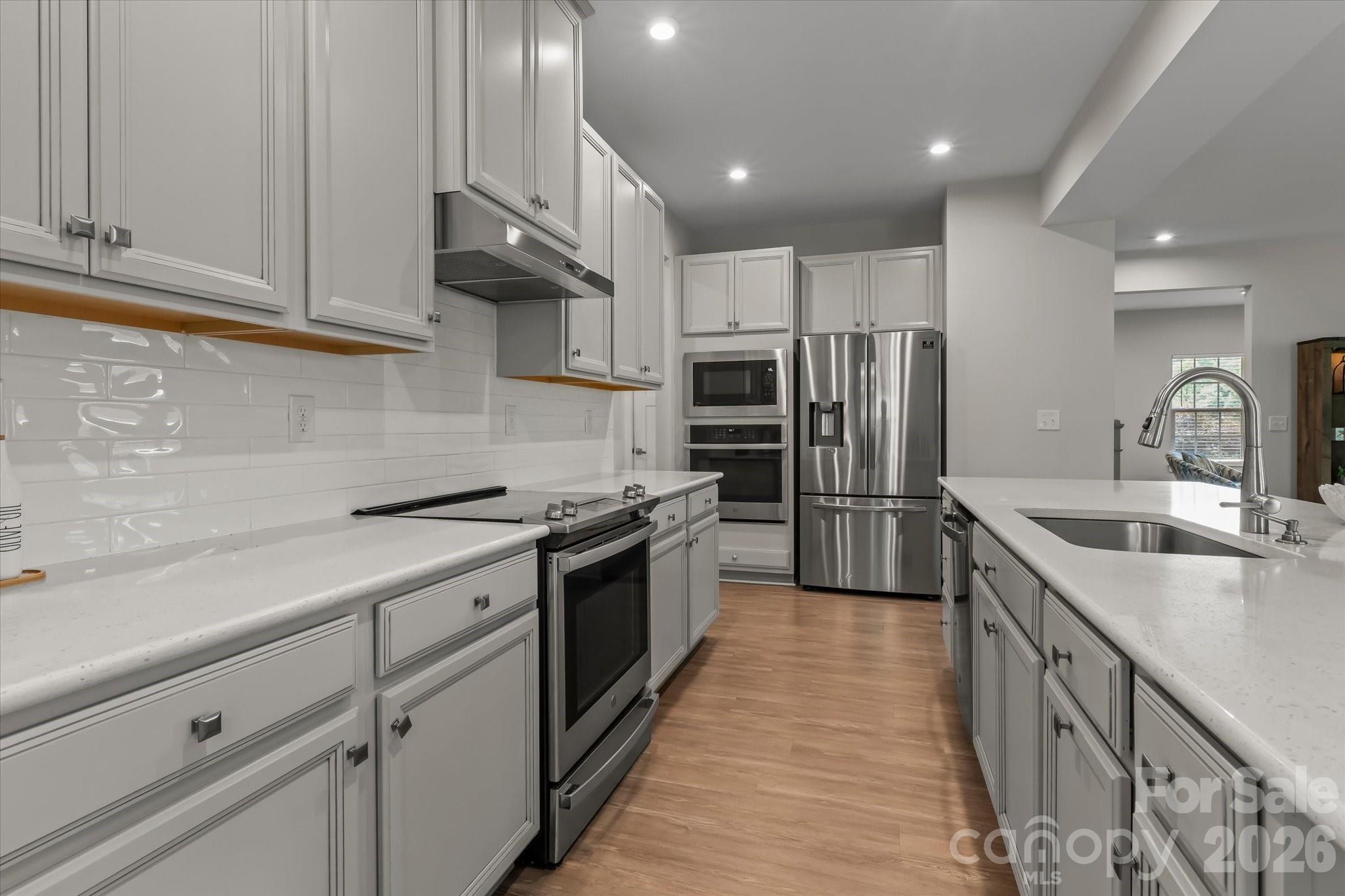 10250 Paper Birch Drive Property Photo 11