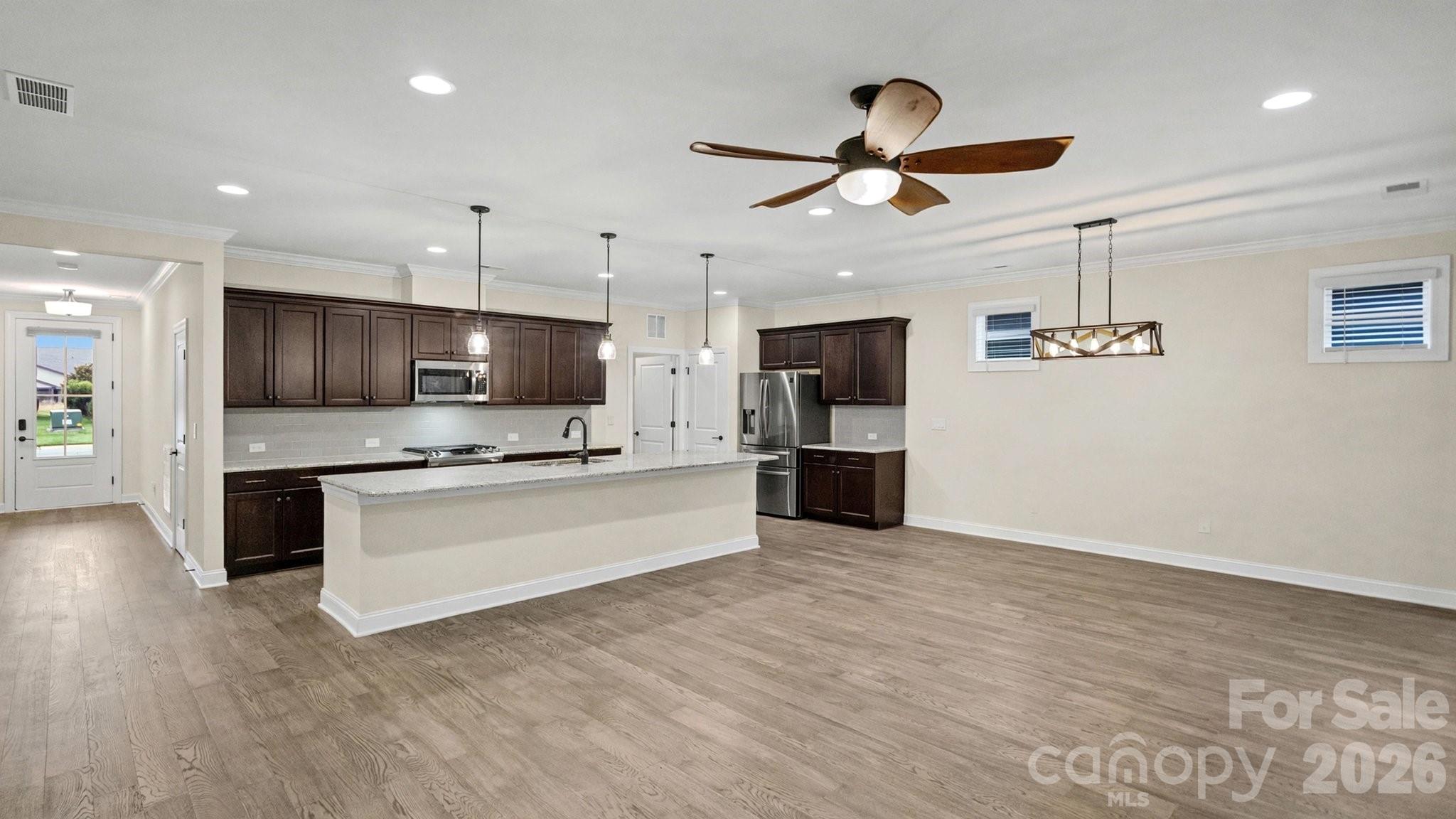 5201 Looking Glass Trail Property Photo 8