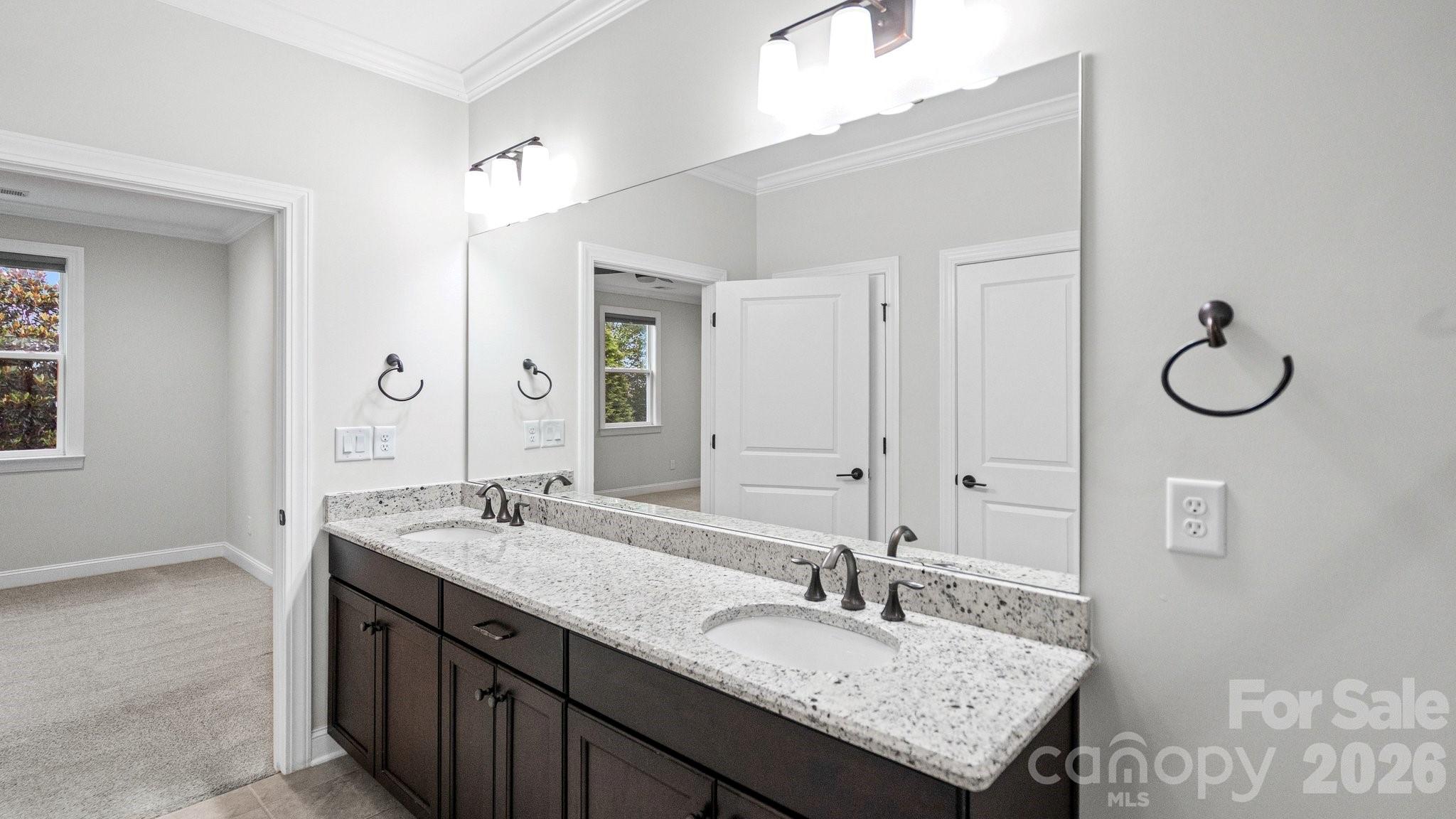5201 Looking Glass Trail Property Photo 31