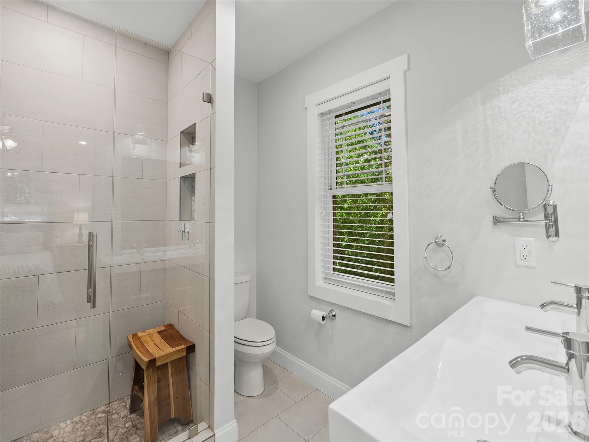 100 Hibriten Drive Property Photo 19