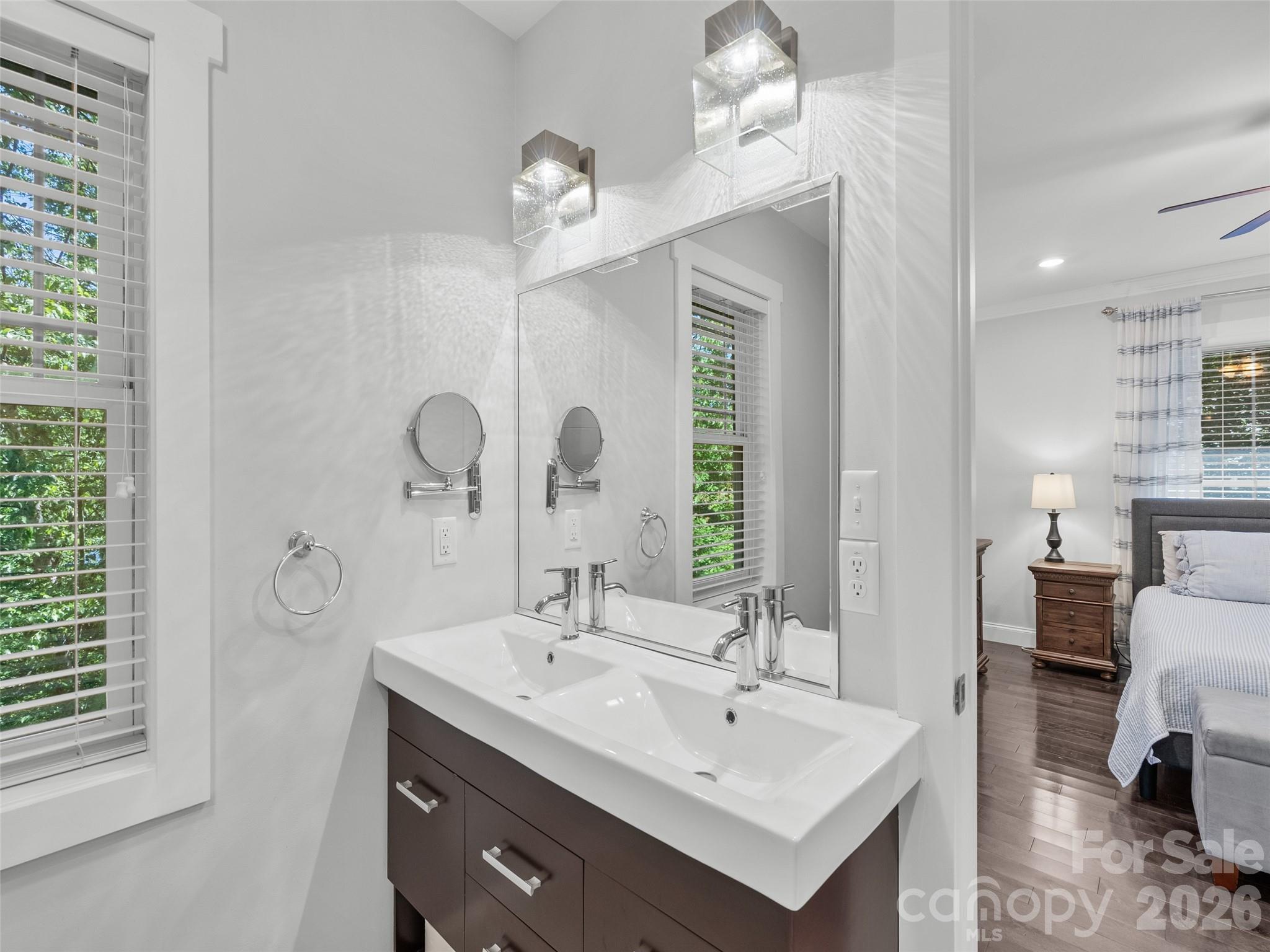 100 Hibriten Drive Property Photo 20