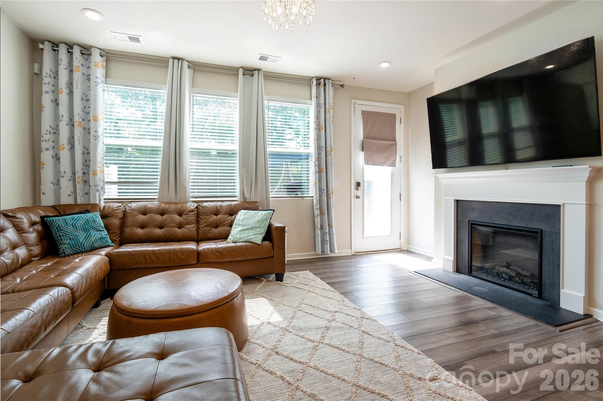 12035 Gambrell Drive Property Photo 5