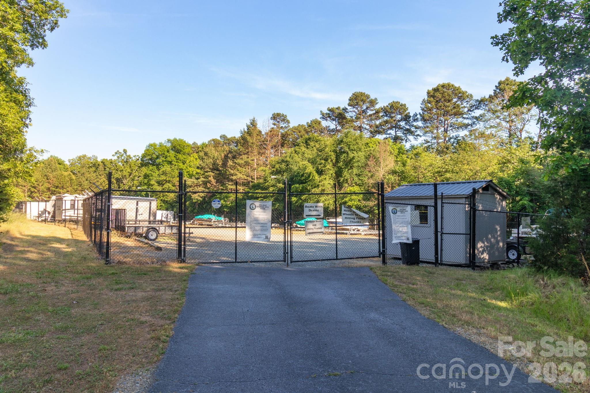 345 Emerald Isle Court Property Photo 8