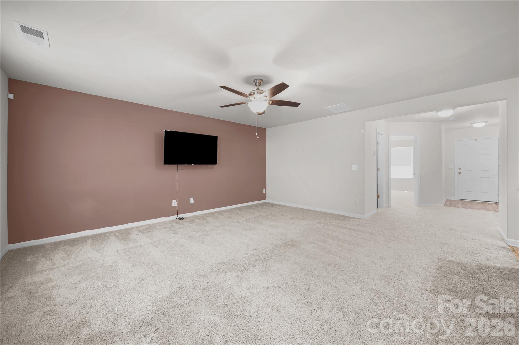 929 Grace Street 8 Property Photo 15