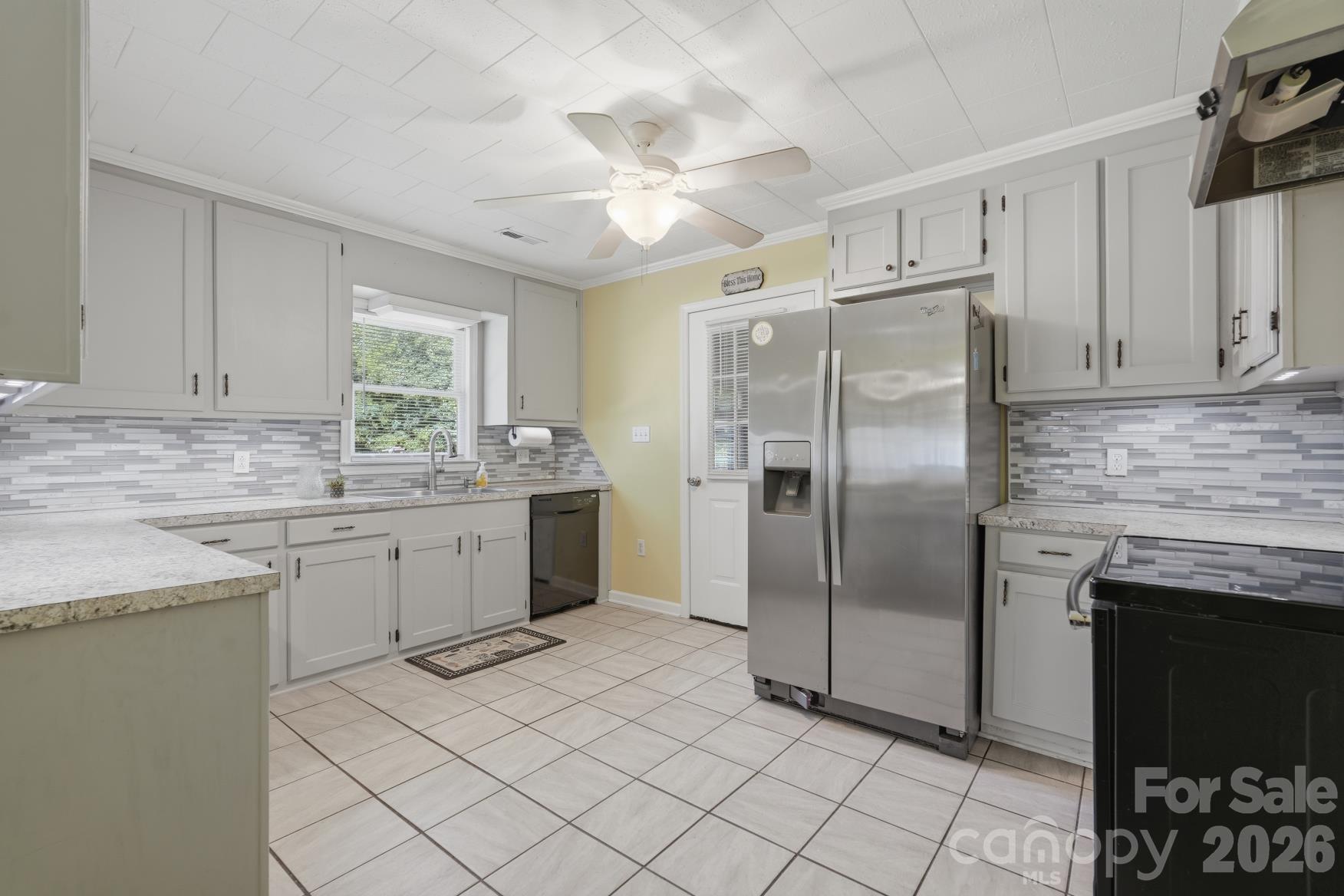 203 Union Street Property Photo 13