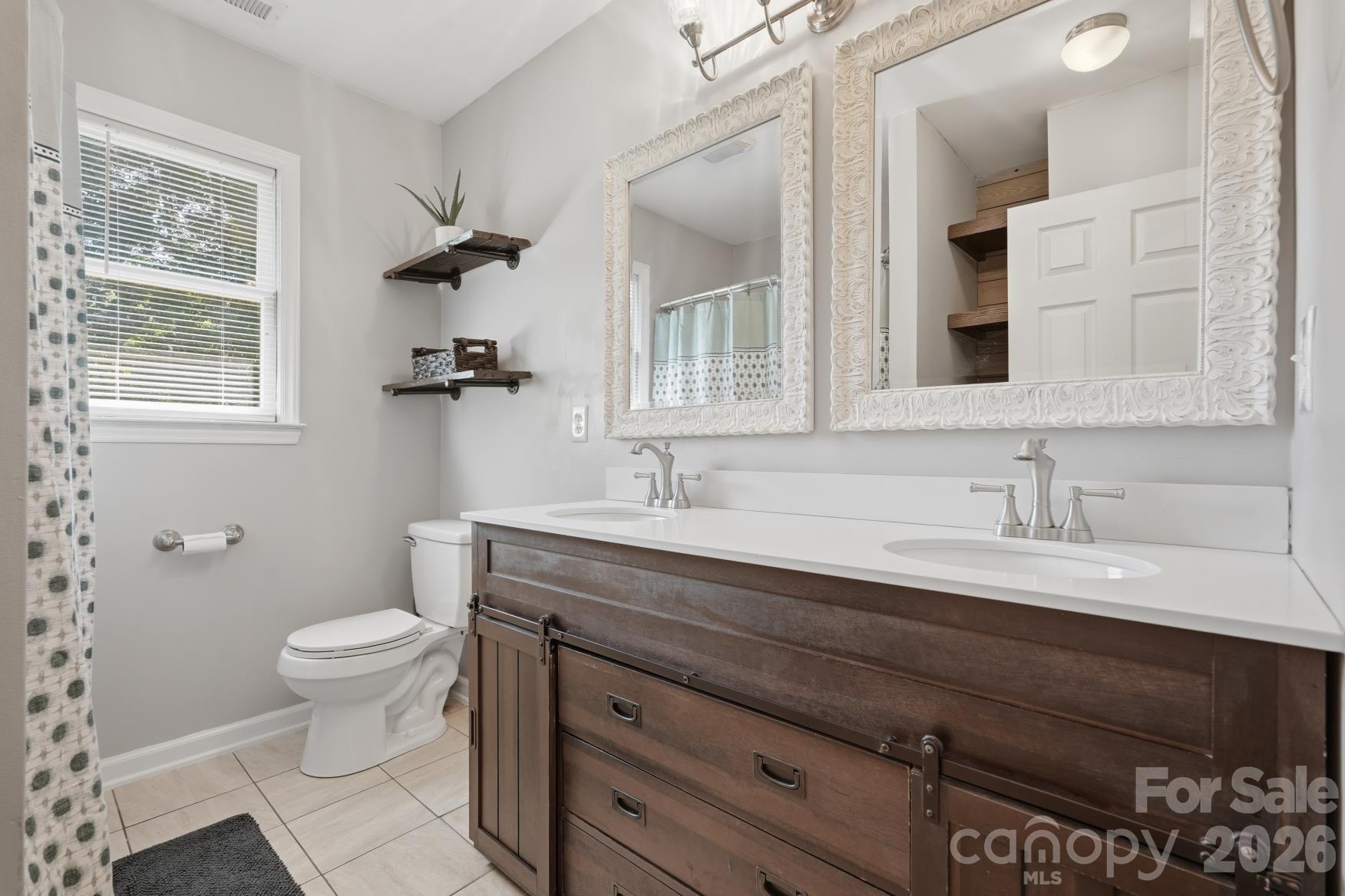 203 Union Street Property Photo 17