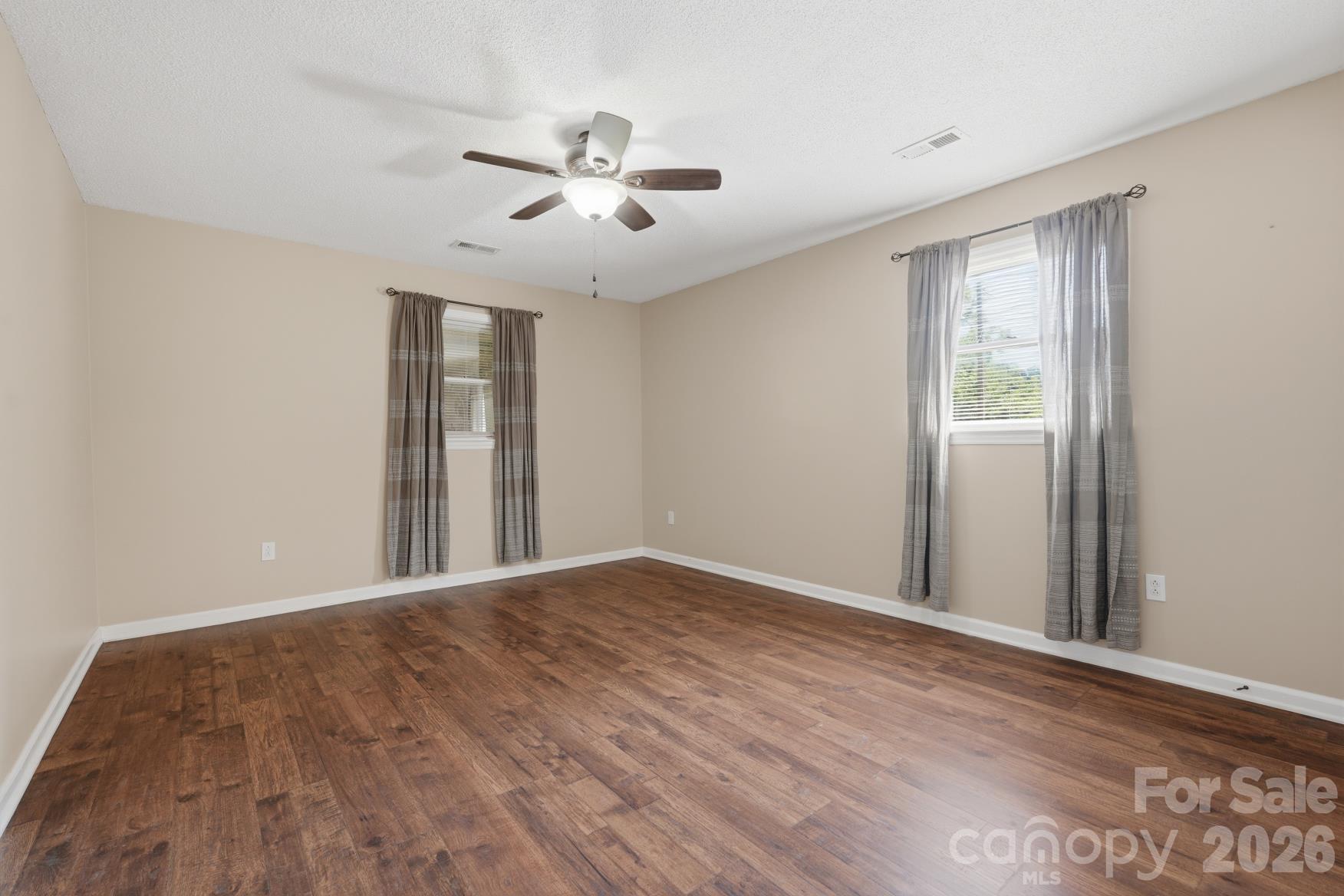 203 Union Street Property Photo 21