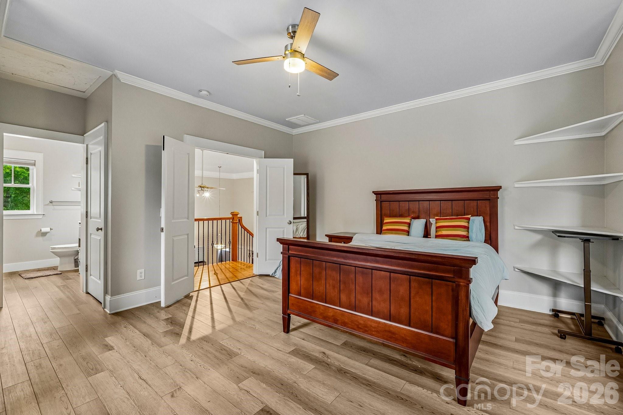 611 E 37th Street Property Photo 11
