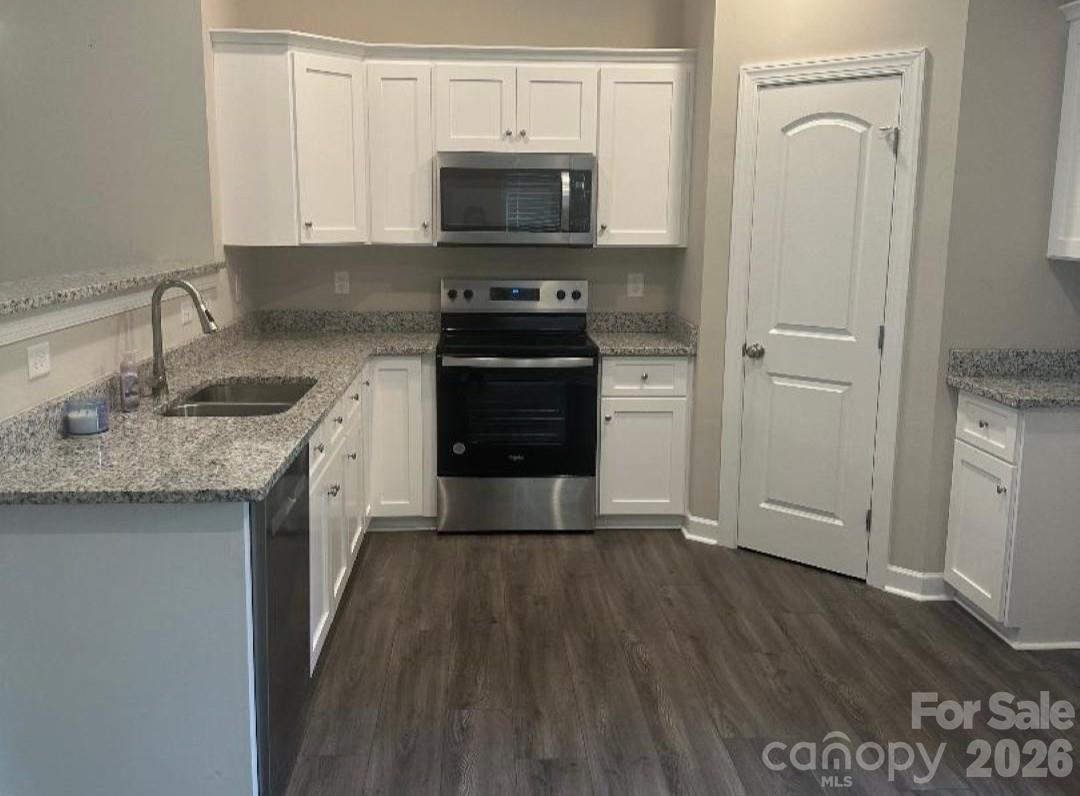 1014 N Main Street Property Photo 4