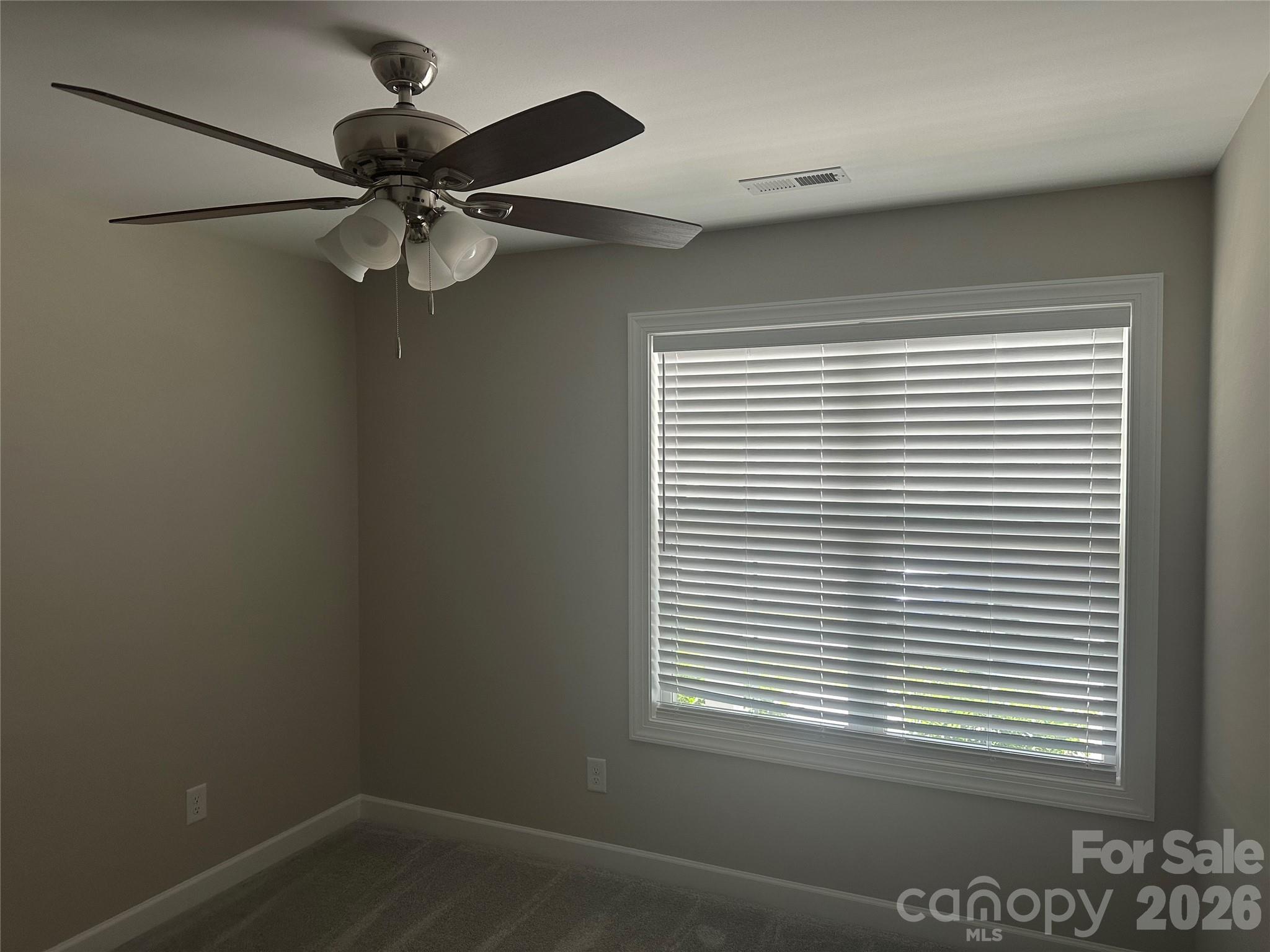 1014 N Main Street Property Photo 7