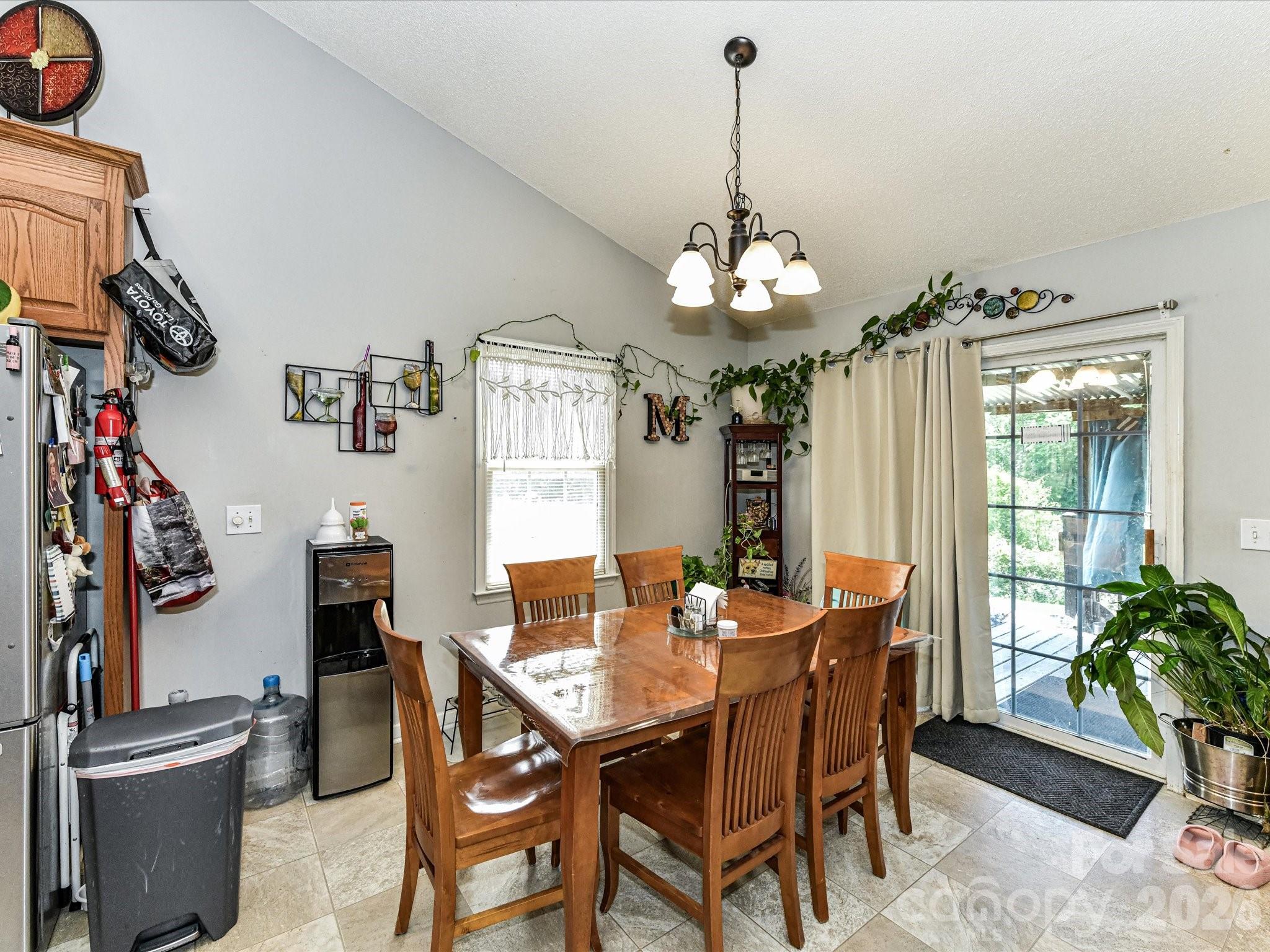 1472 Ridgewood Drive Property Photo 14
