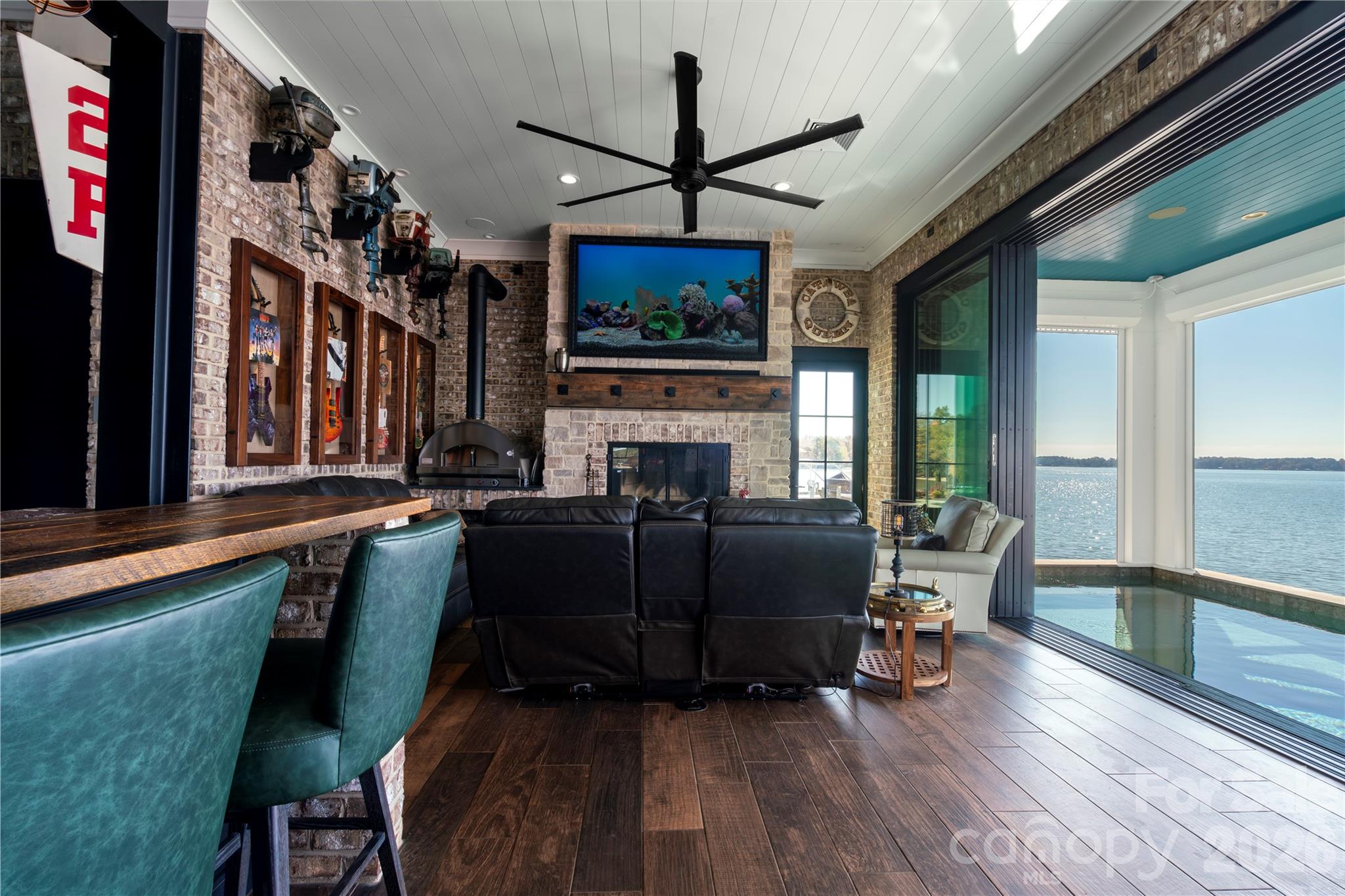 4835 Kiser Island Road Property Photo 27