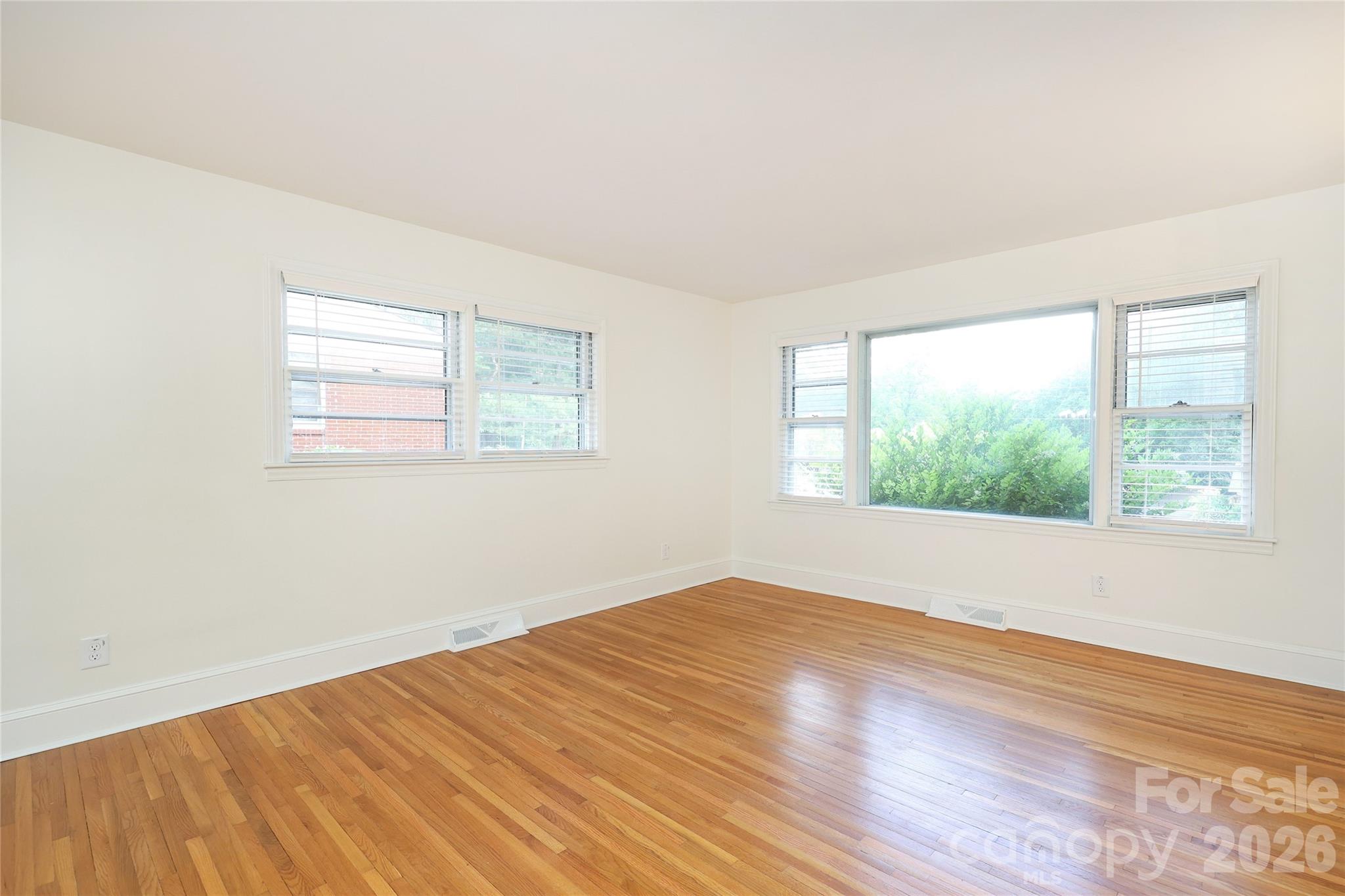 1720 Miles Court Property Photo 7