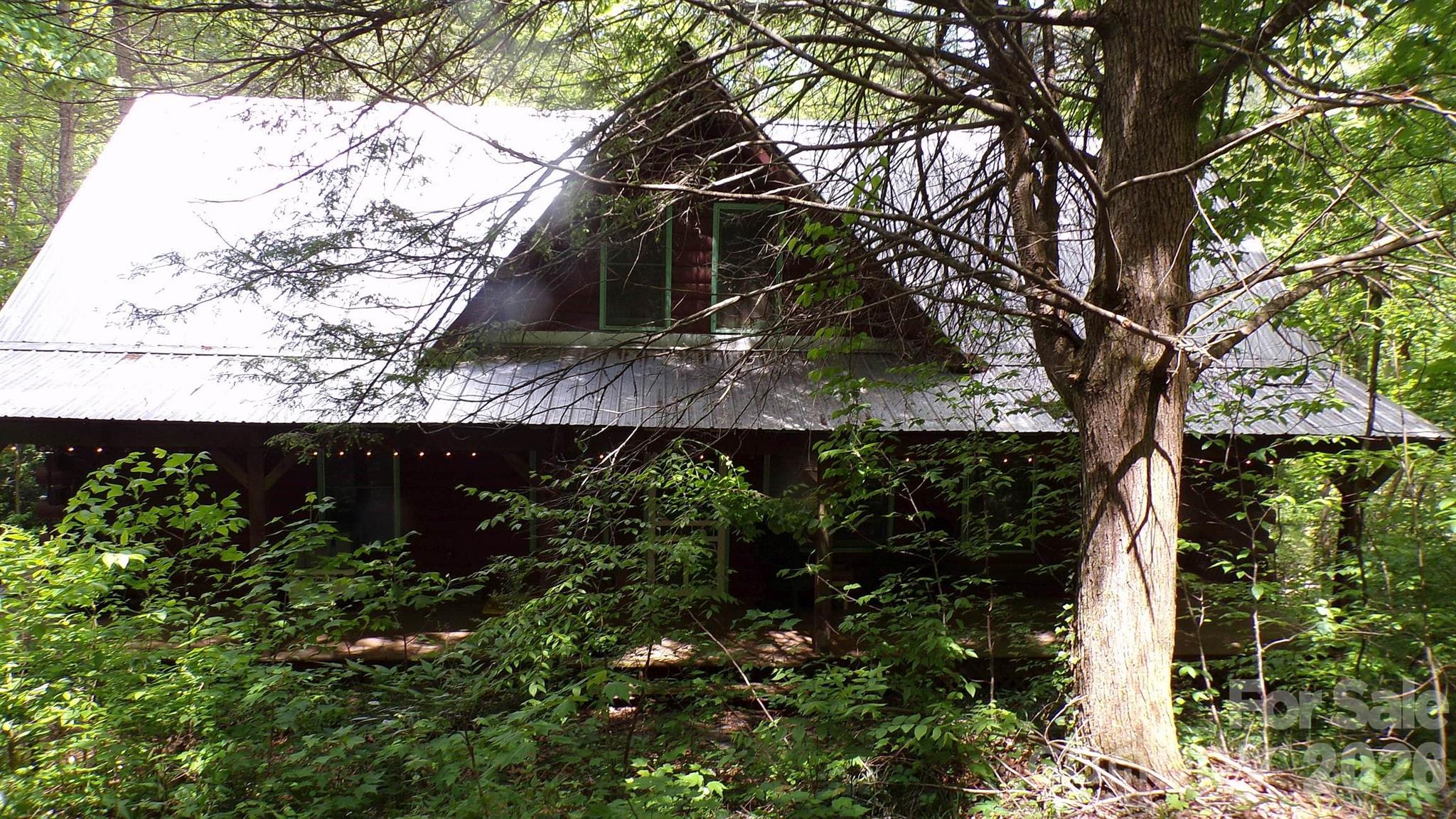 216 Paradise Road Property Photo 2