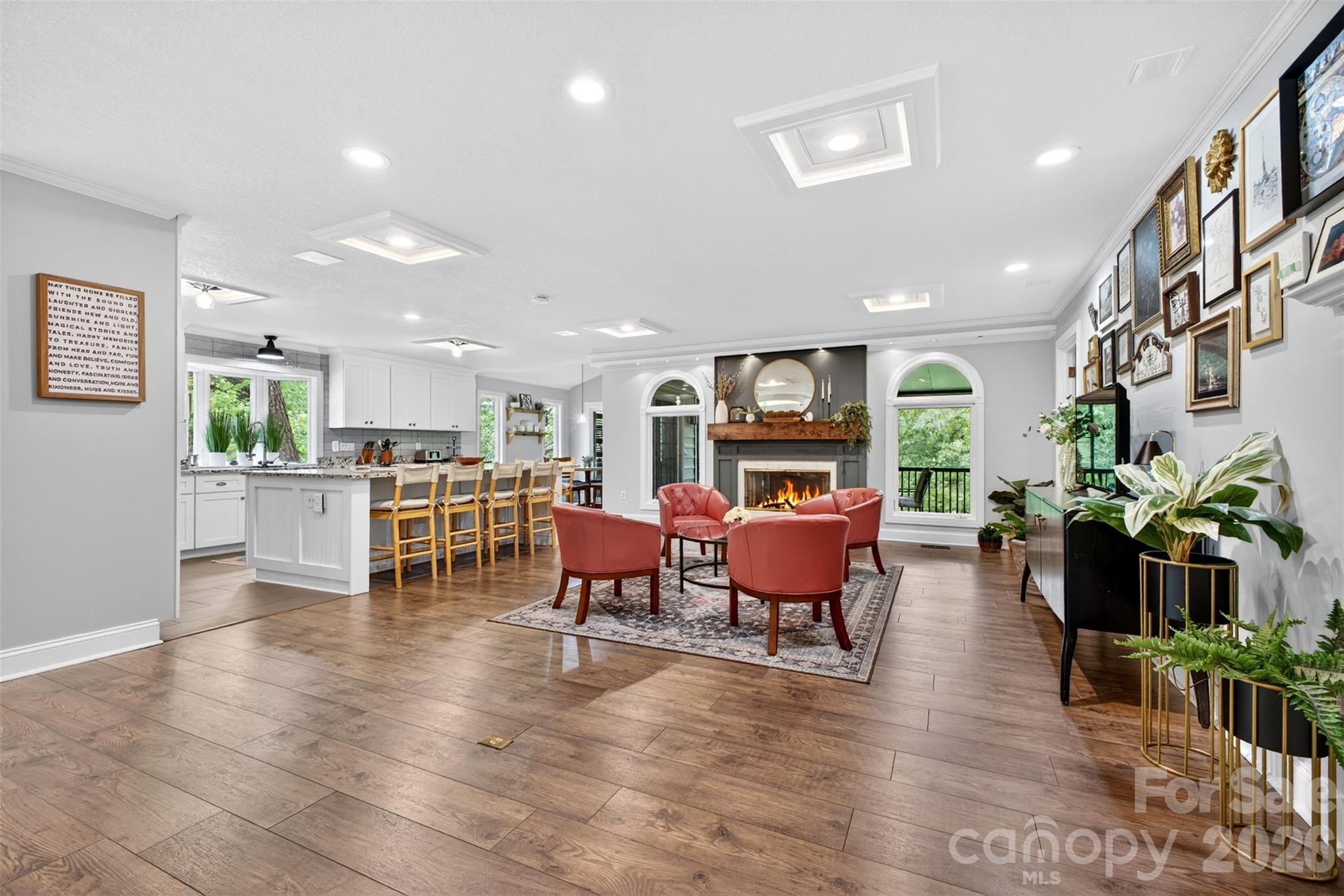 170 Weston Road Property Photo 6