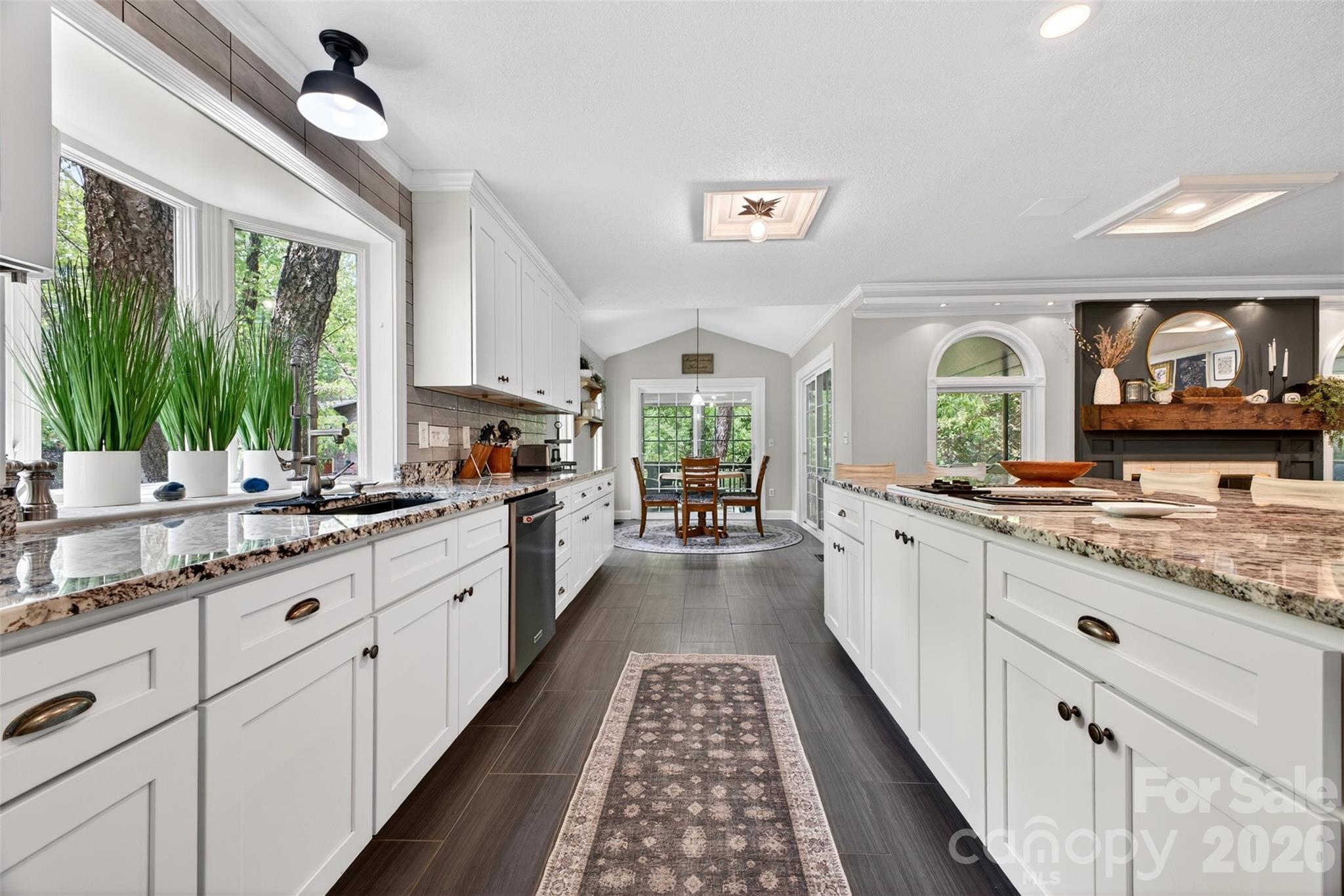 170 Weston Road Property Photo 10