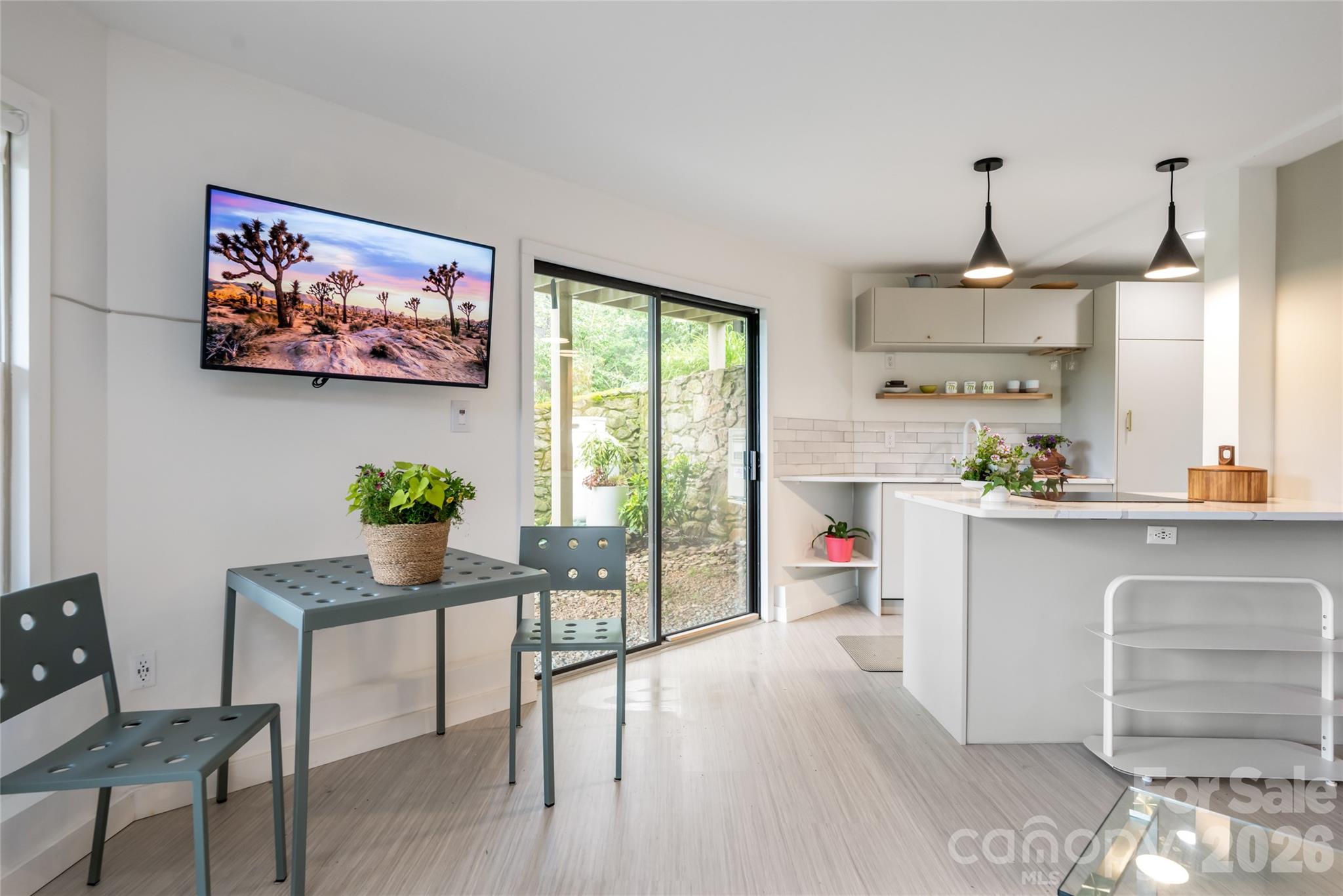56 Donna Lane Property Photo 14